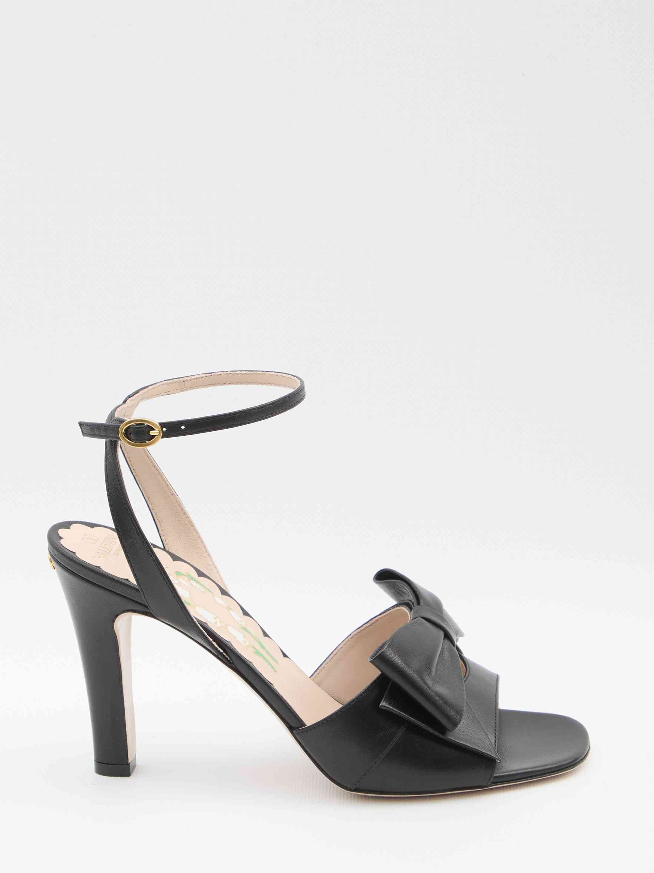 Valentino Garavani Women Décolleté Bowow Slingback - 1