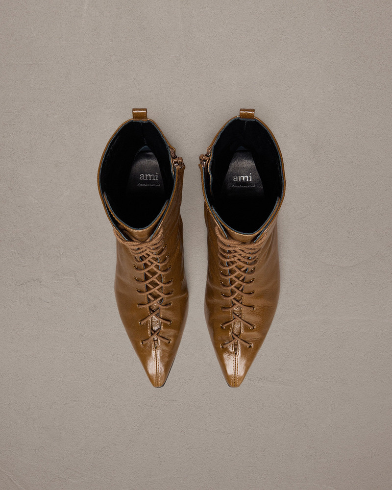 POINTED TOE LACE-UP BOOTS 5