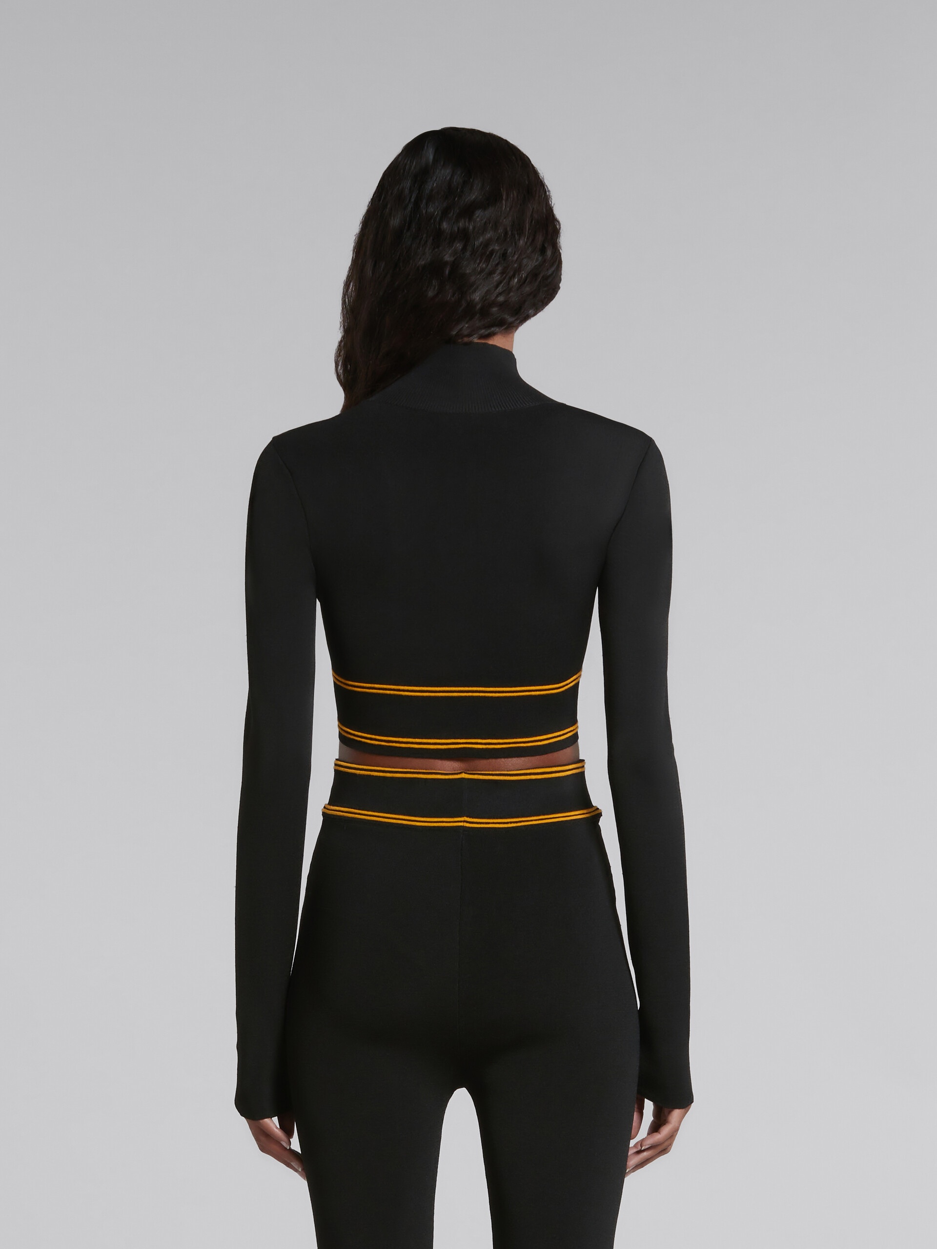 BLACK TURTLENECK WITH LOGO HEM - 3