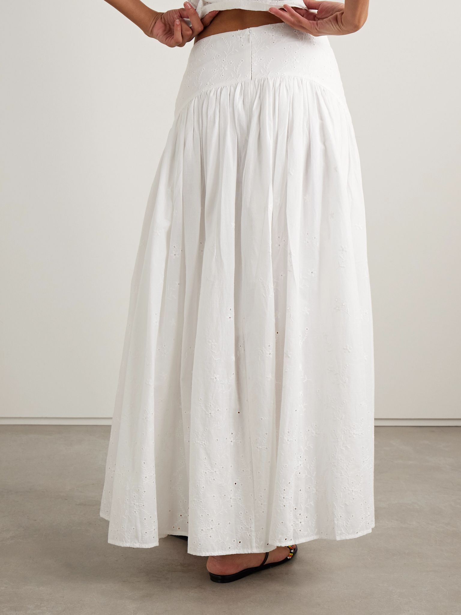 Procida gathered broderie anglaise cotton maxi skirt White - 3