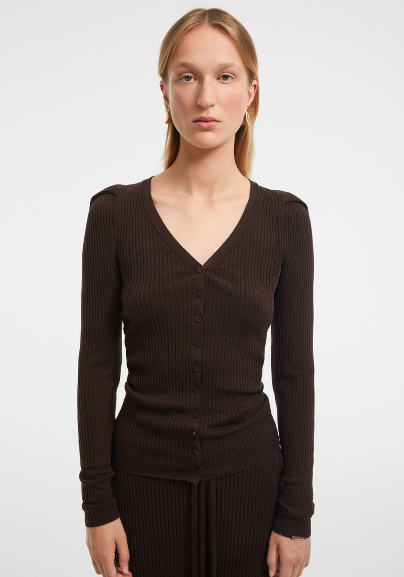 LEANDRA Merino ribbed V-neck top 4