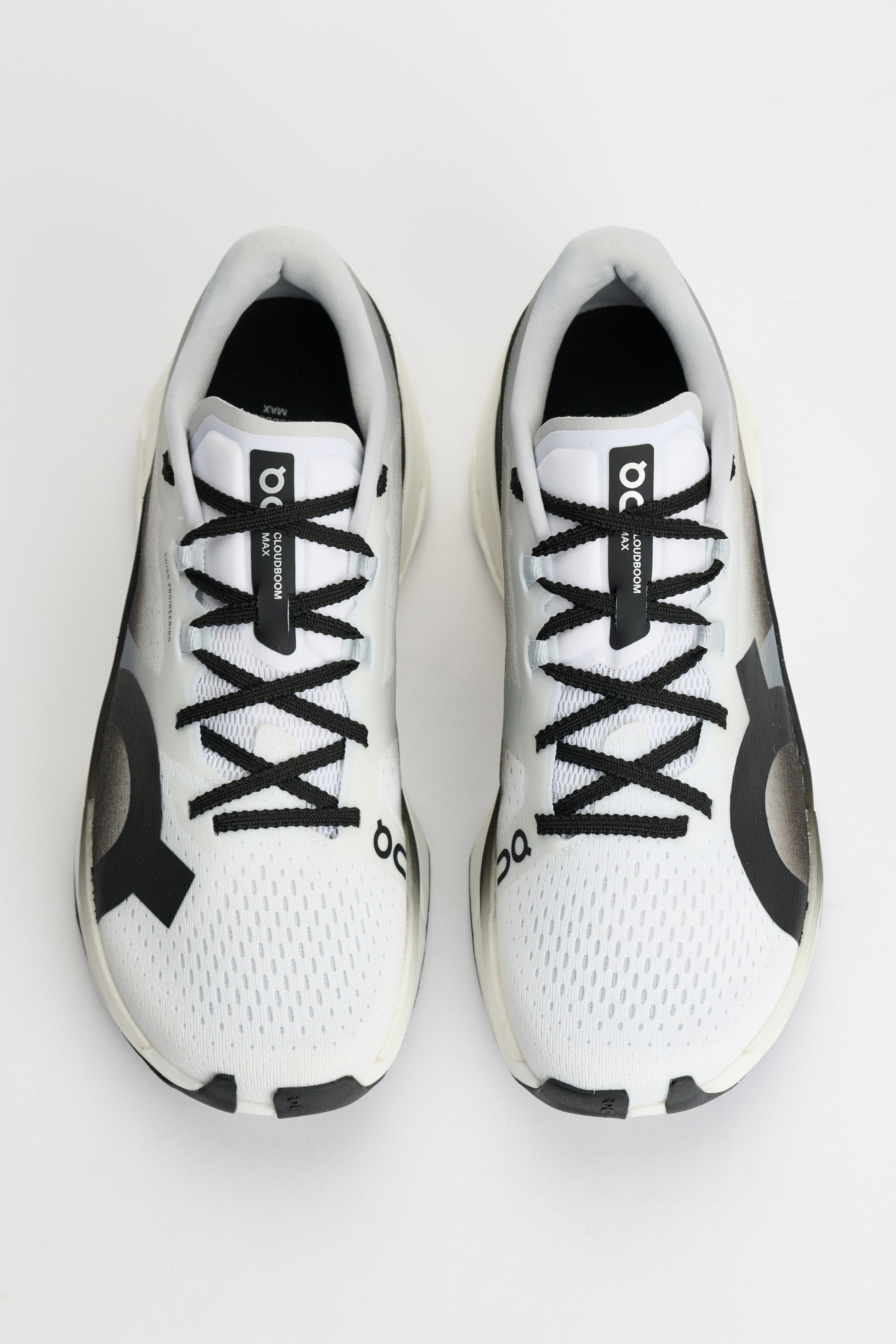 ON CLOUDBOOM MAX WHITE / BLACK - 3
