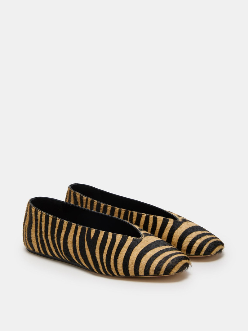 LE MONDE BÉRYL Luna Slipper / Zebra Calf Hair outlook