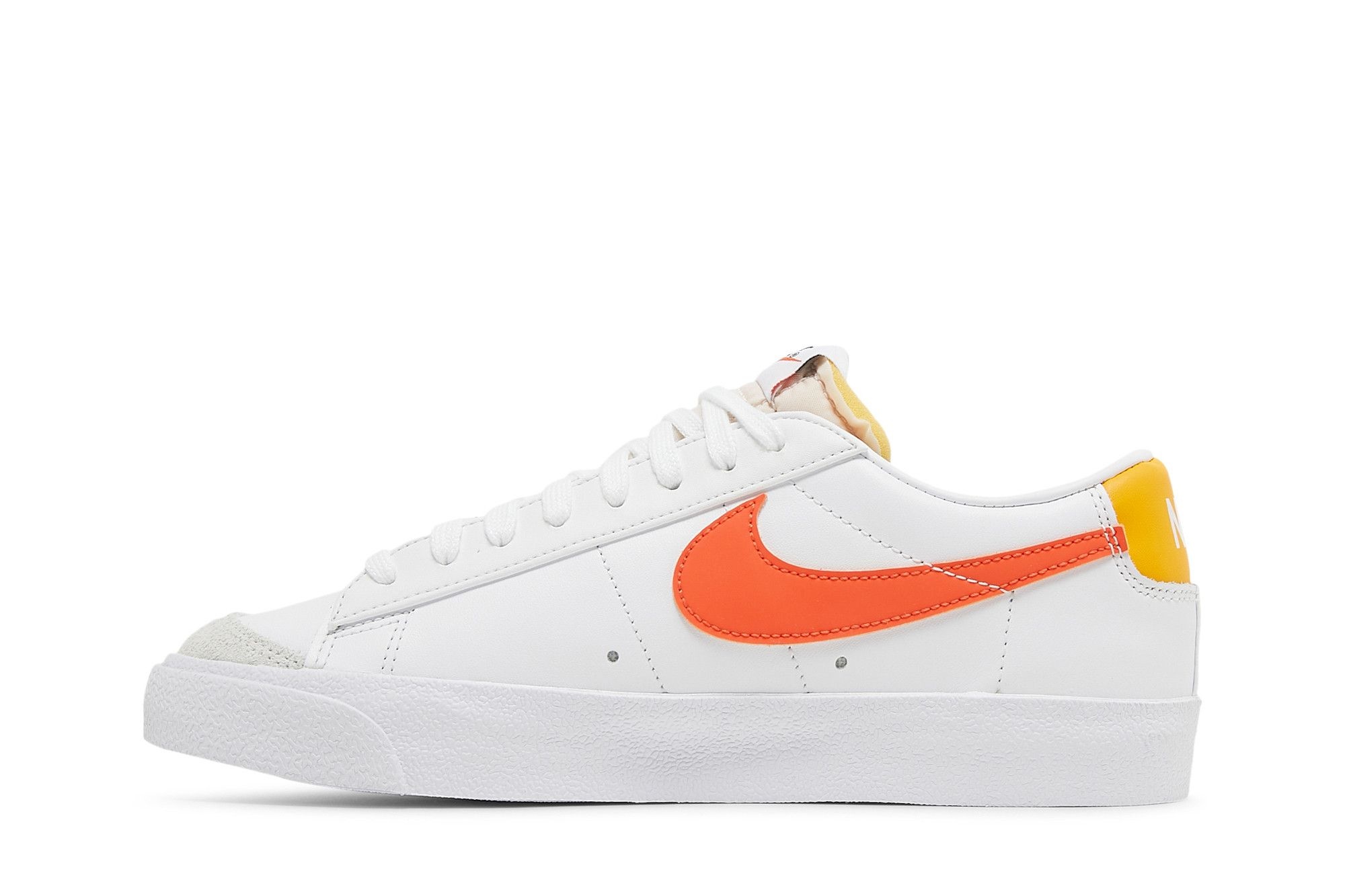 Wmns Blazer Low '77 'White Orange' - 3