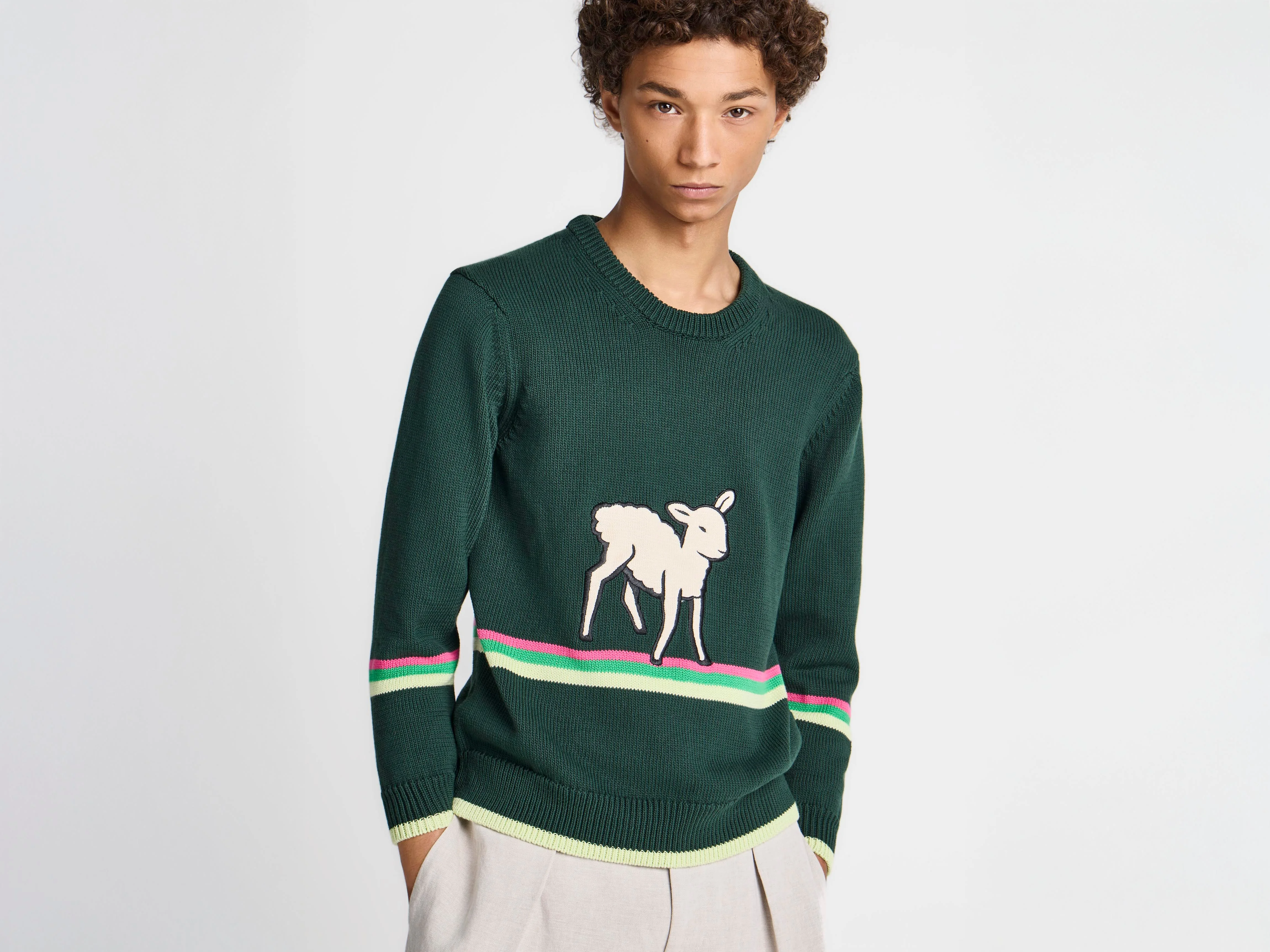 MENS SHEEP JUMPER IN DARK GREEN - 1