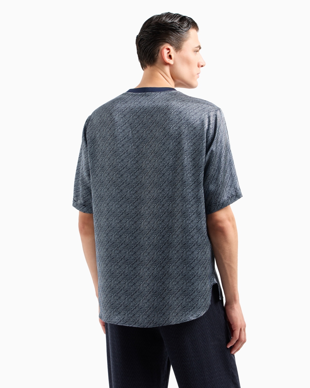 T-SHIRT SHIRT IN CHEVRON-PRINT SILK - 3