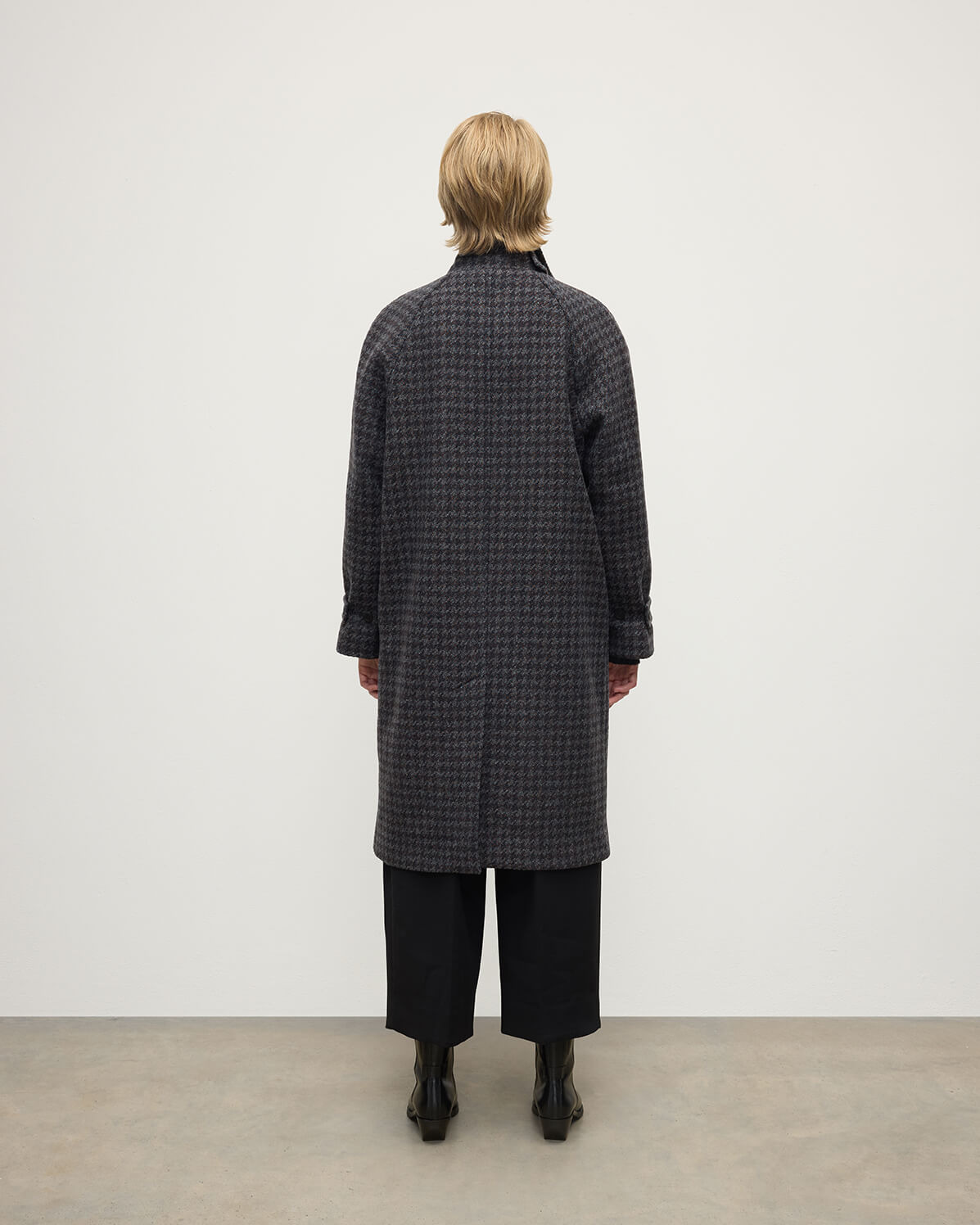 Women's Balmacaan Coat | Shale Houndstooth - 4