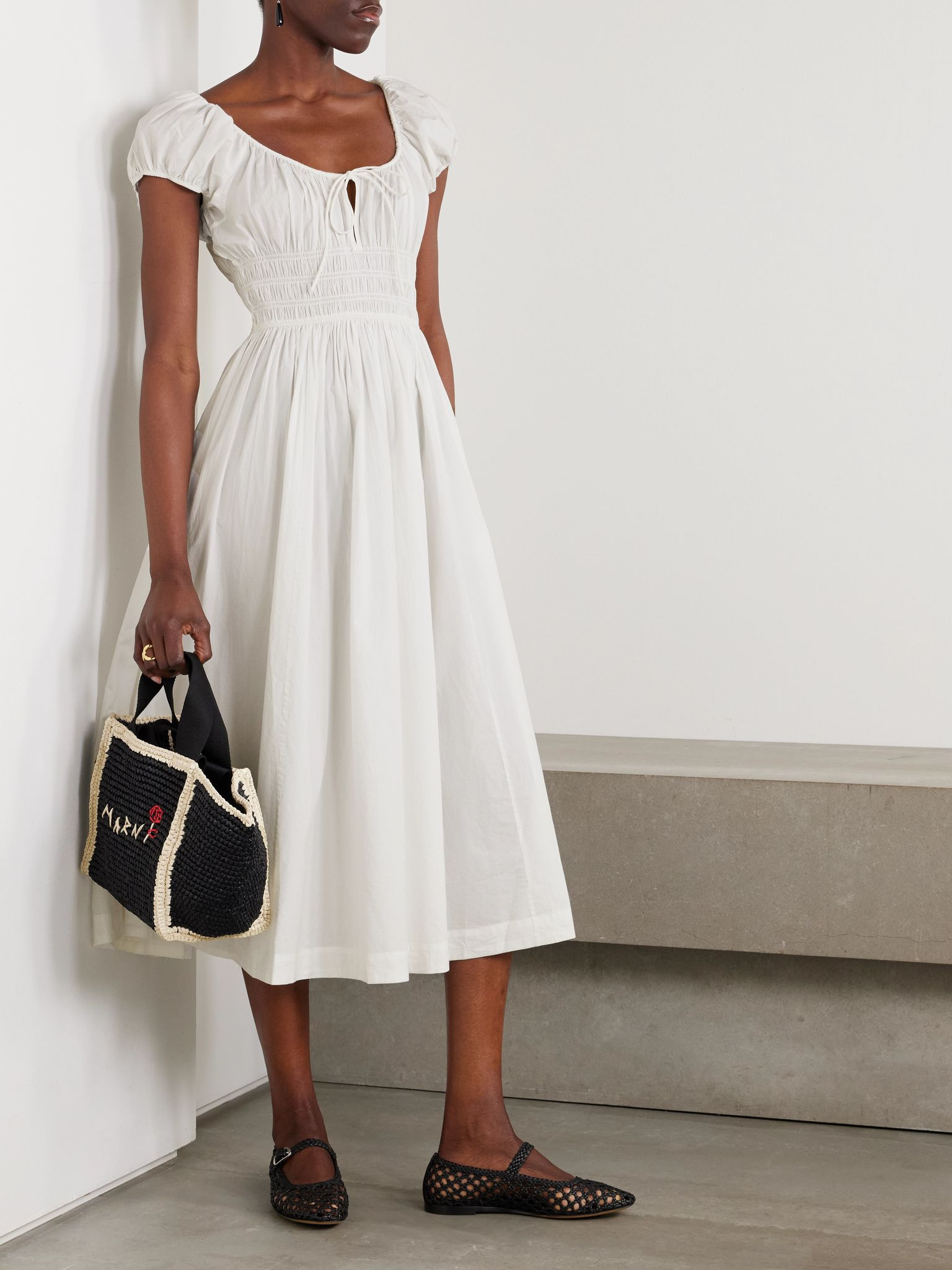 Quinn tie-detailed shirred organic cotton-poplin midi dress White - 2