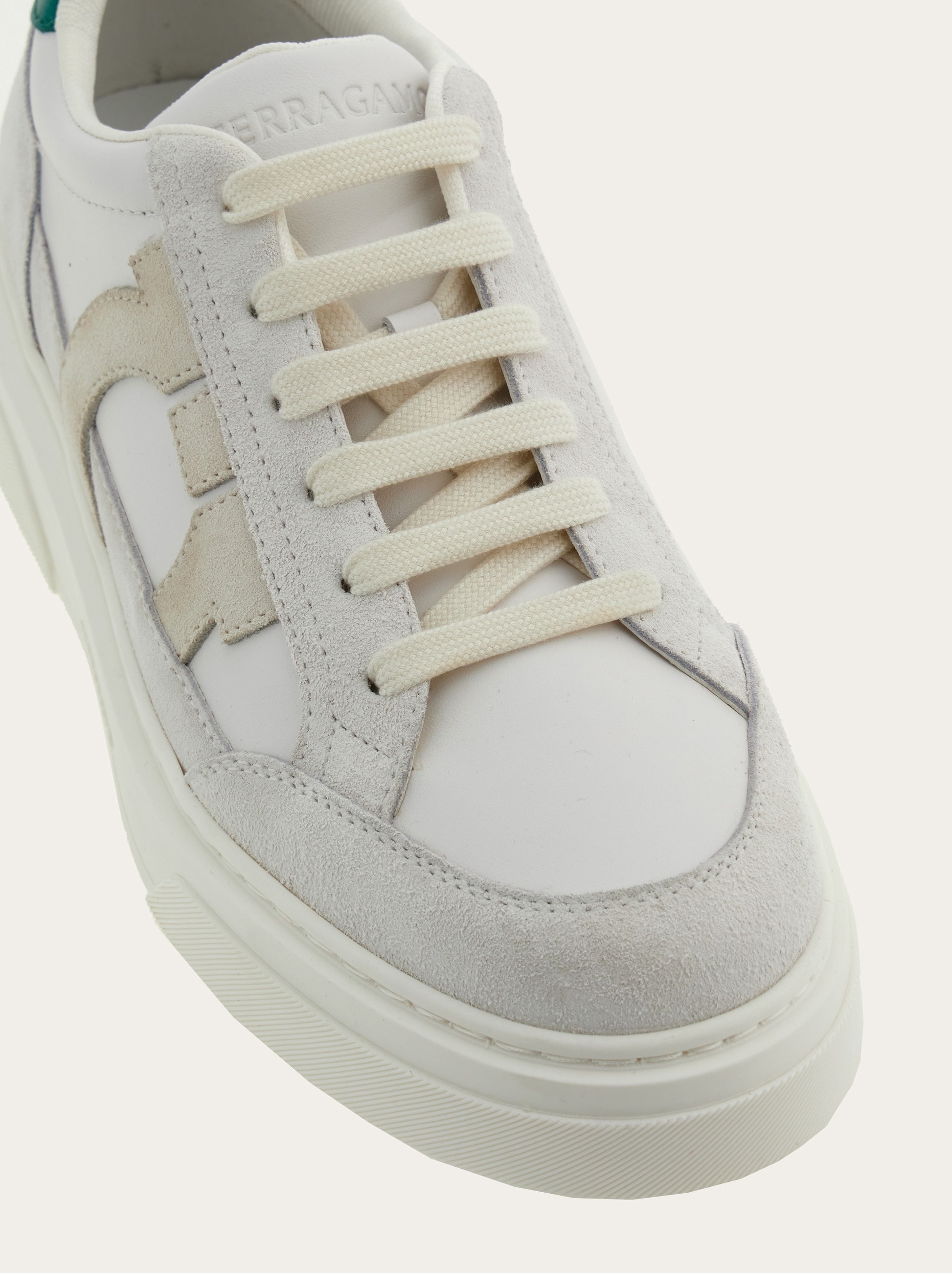 Low cut sneaker with Gancini outline - 6