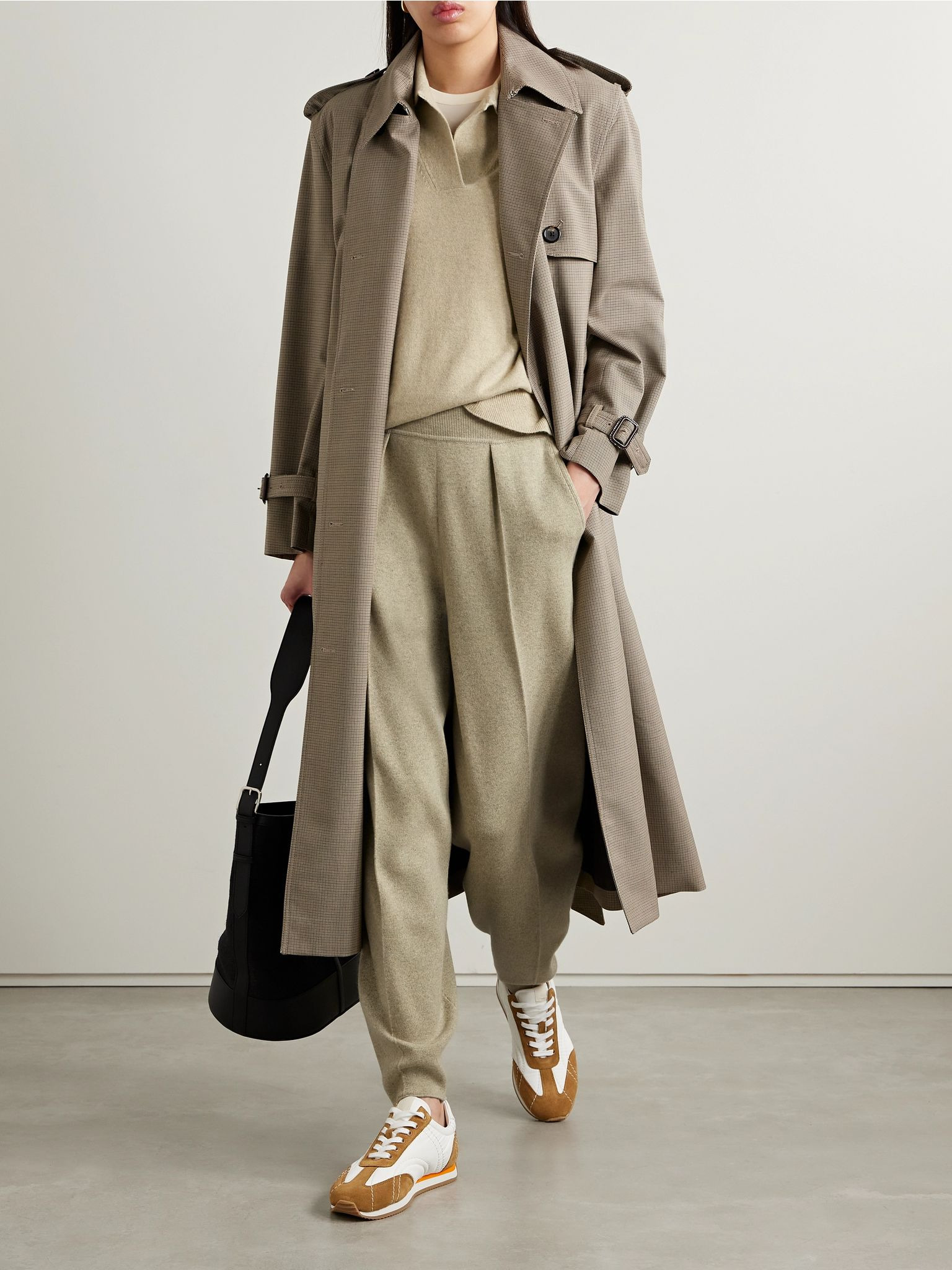 Pleated tapered cashmere pants Beige - 2