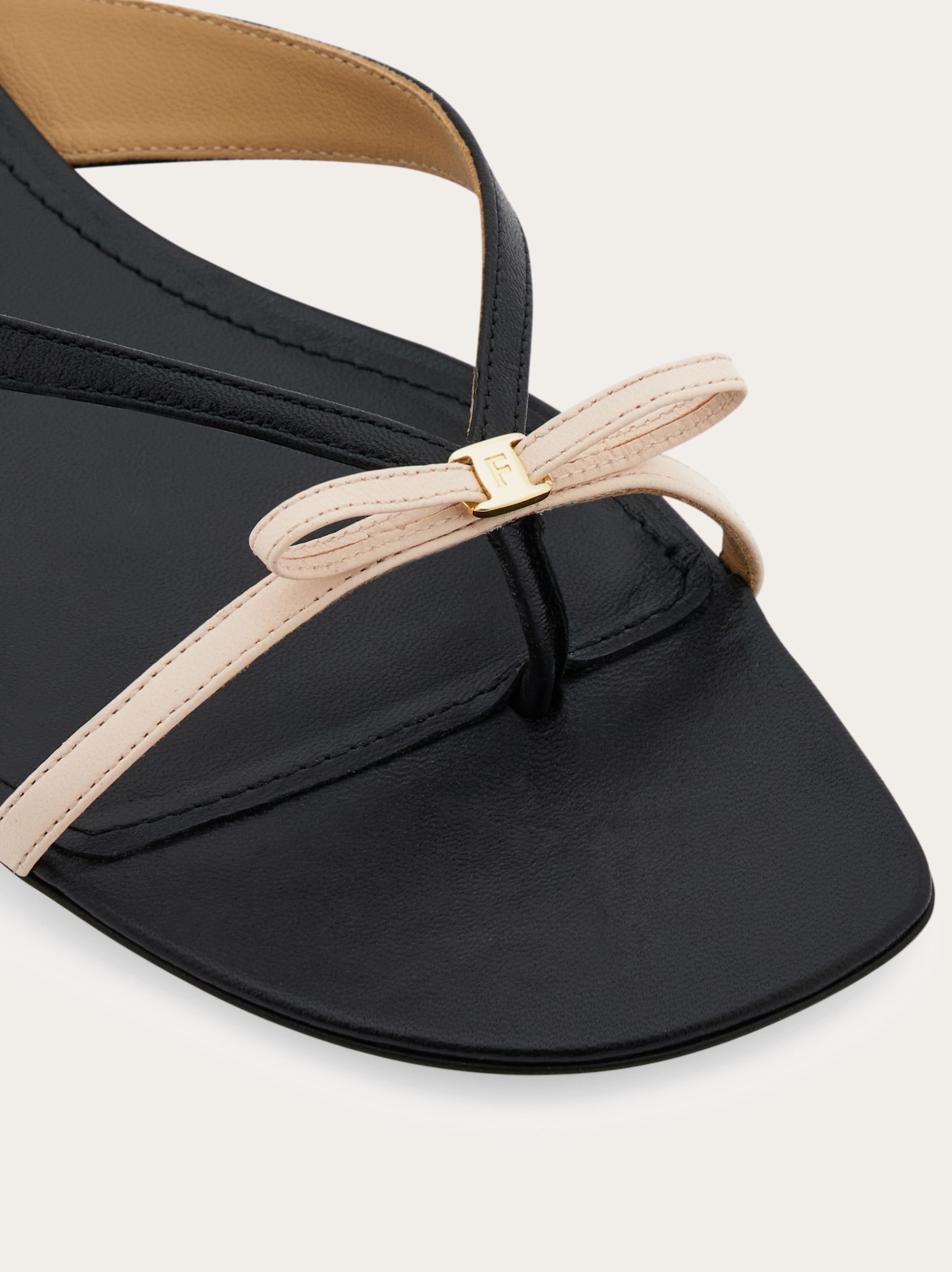 Mini bow flip flop - 5
