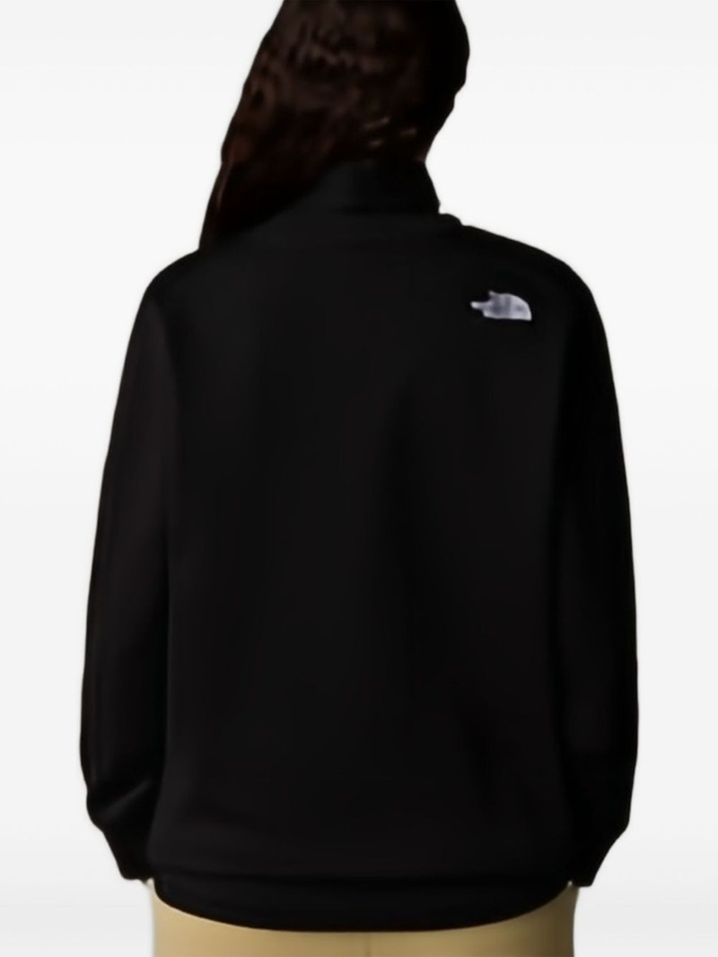 logo hoodie 3