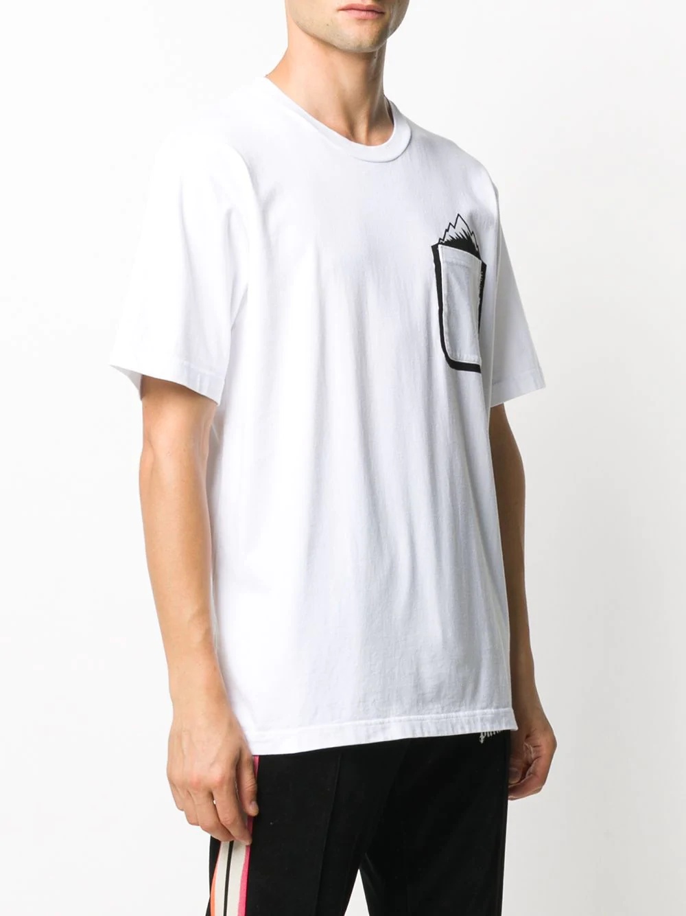 mountain print pocket T-Shirt  - 3