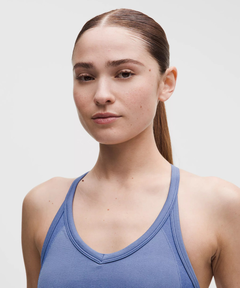 Get Low Cross-Back Training Tank Top *Light Support, B/C Cup 4