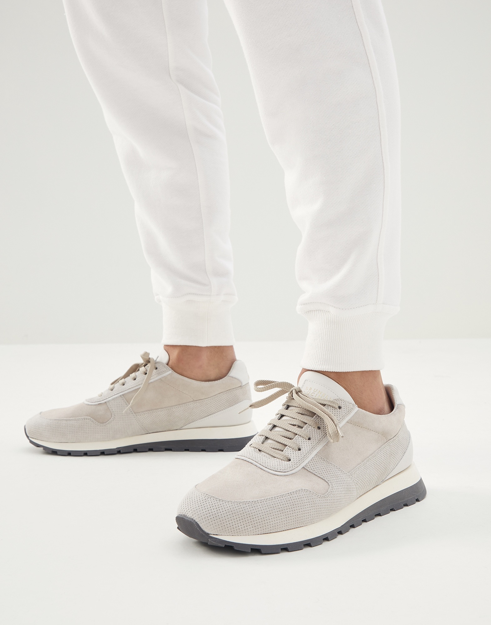Punched and washed suede runners - 5