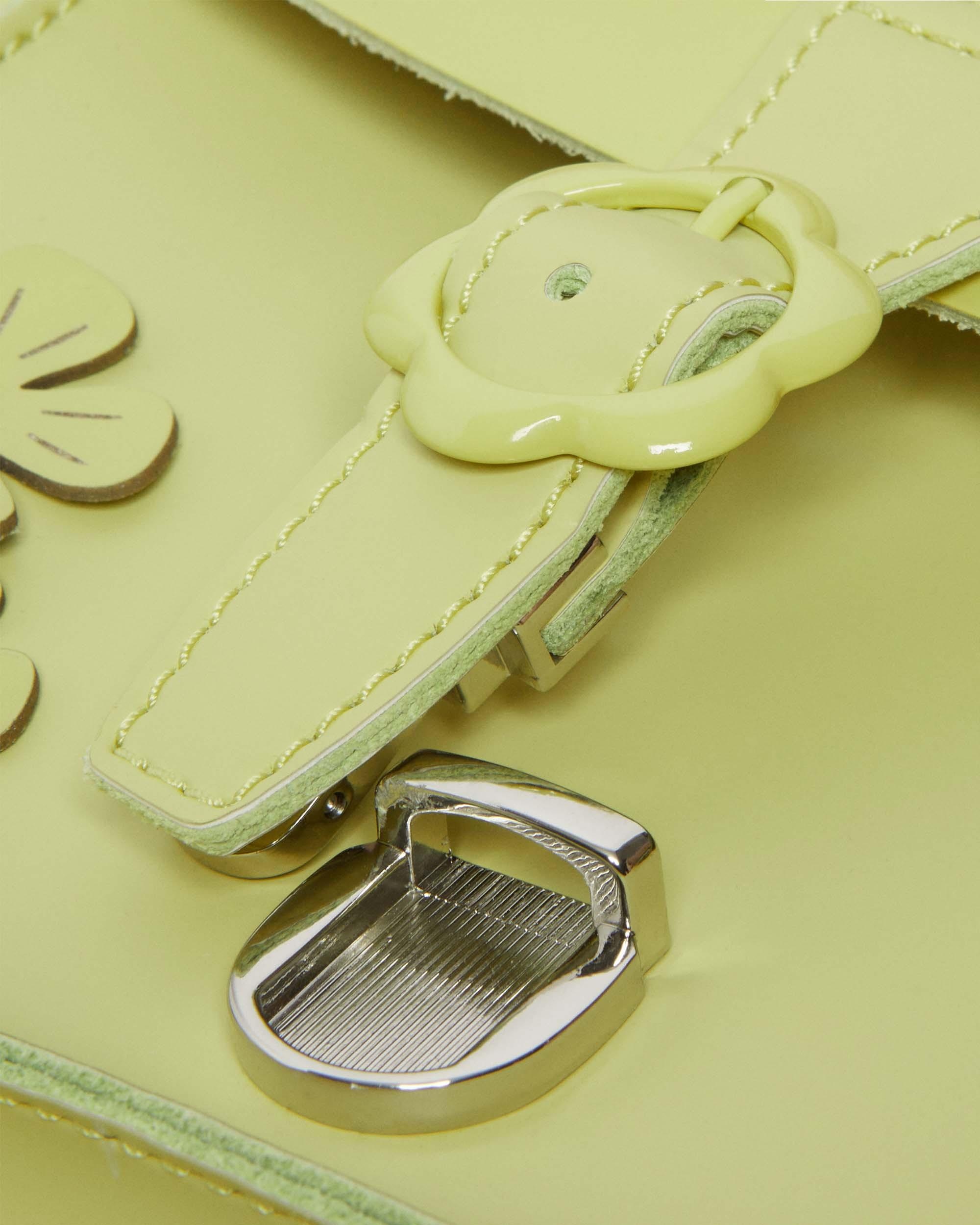 Heart Shaped Hardware Kiev Leather Bag - 3