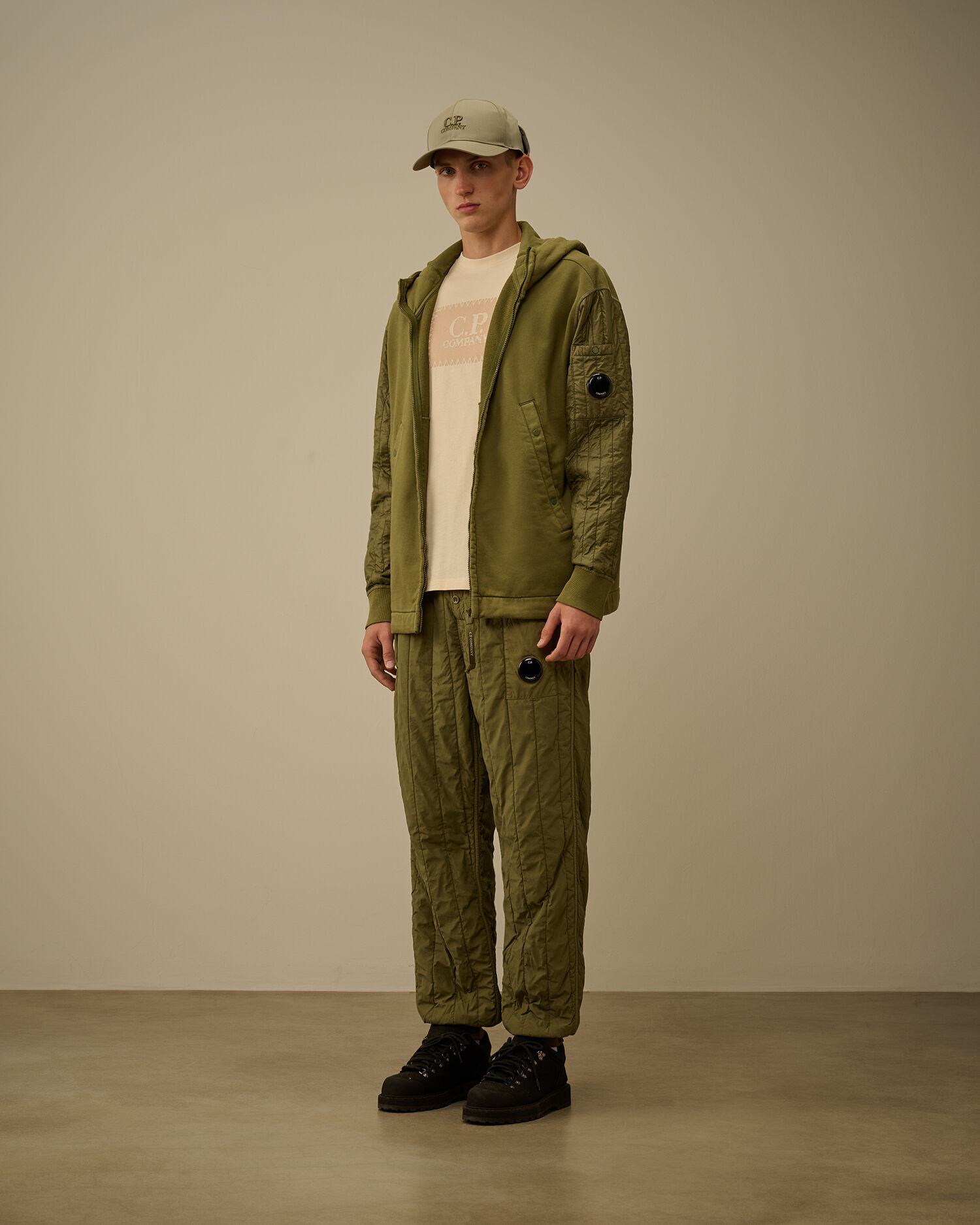 GD Liner Padded Sweatpants - 2