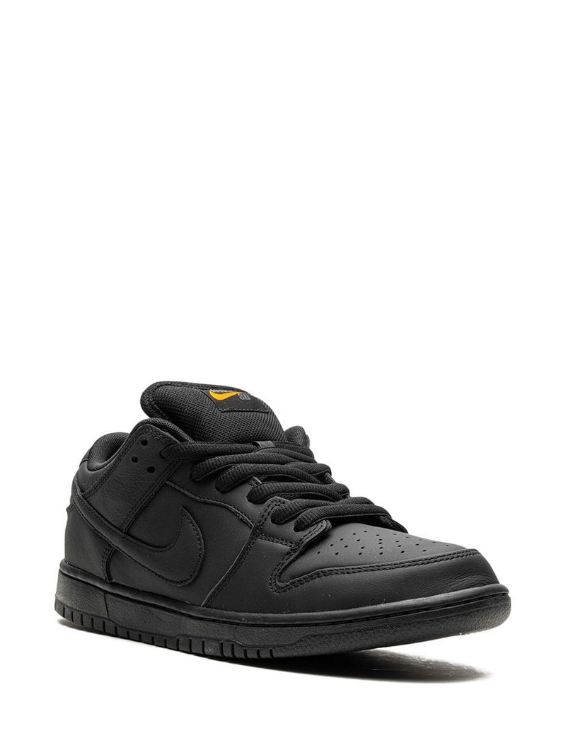 Nike SB Dunk "Triple Black/Orange" sneakers outlook
