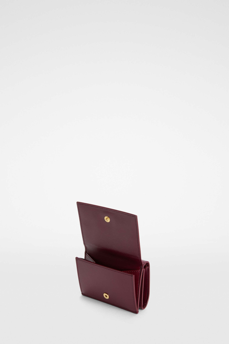 Jil Sander Mini Wallet outlook