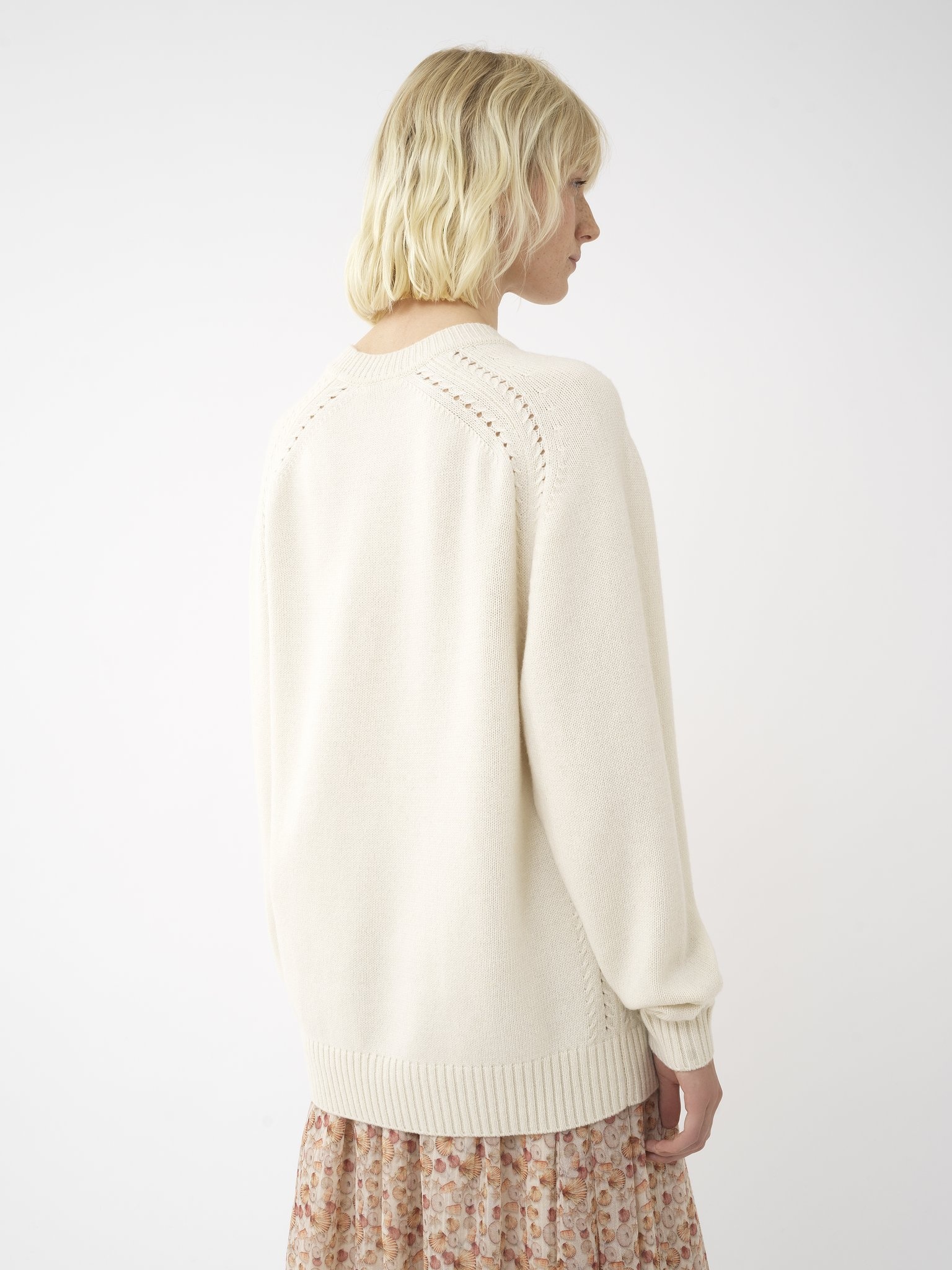 GENEROUS CREW-NECK SWEATER - 5