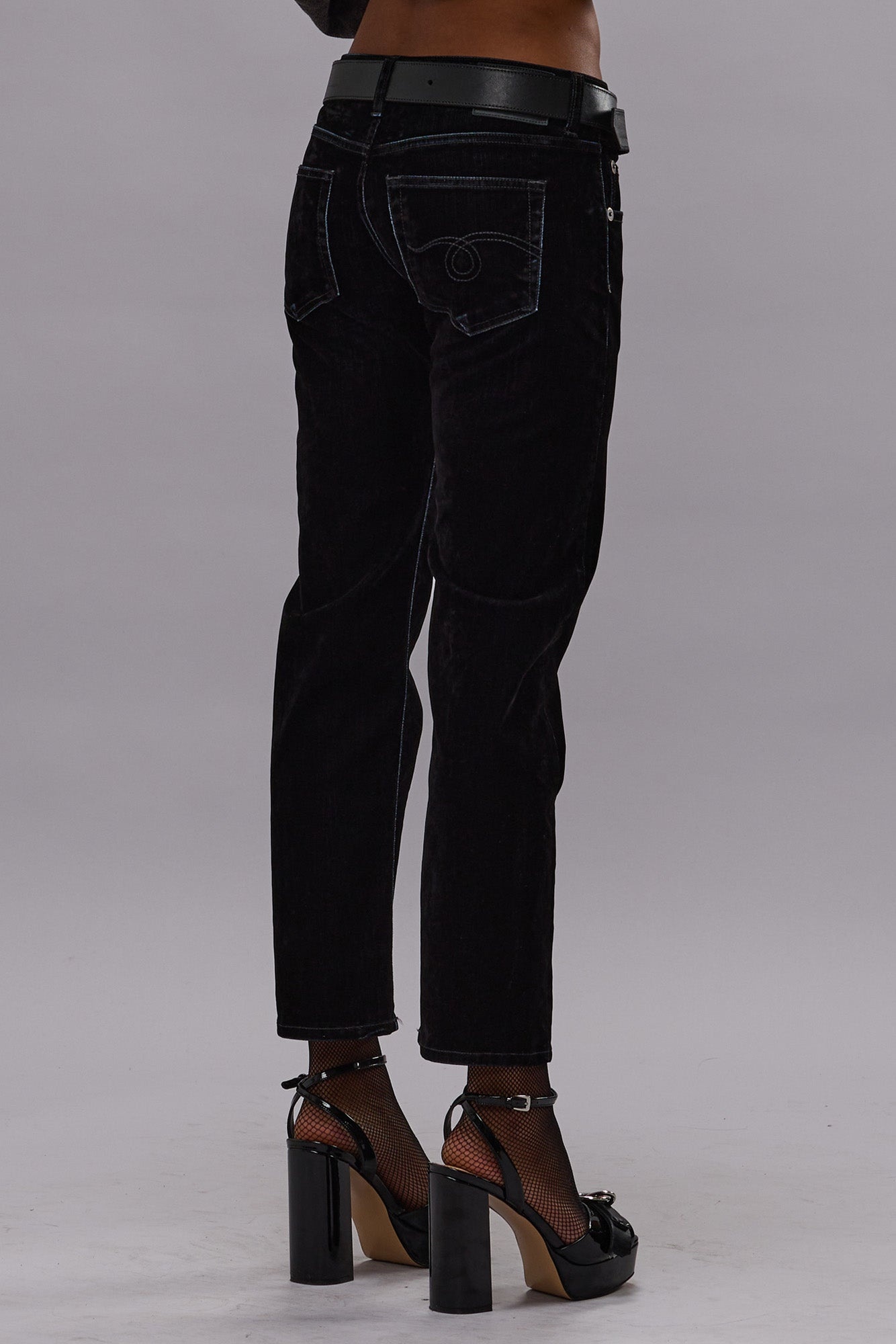 BOY STRAIGHT - FLOCKED BLACK - R13 - 6