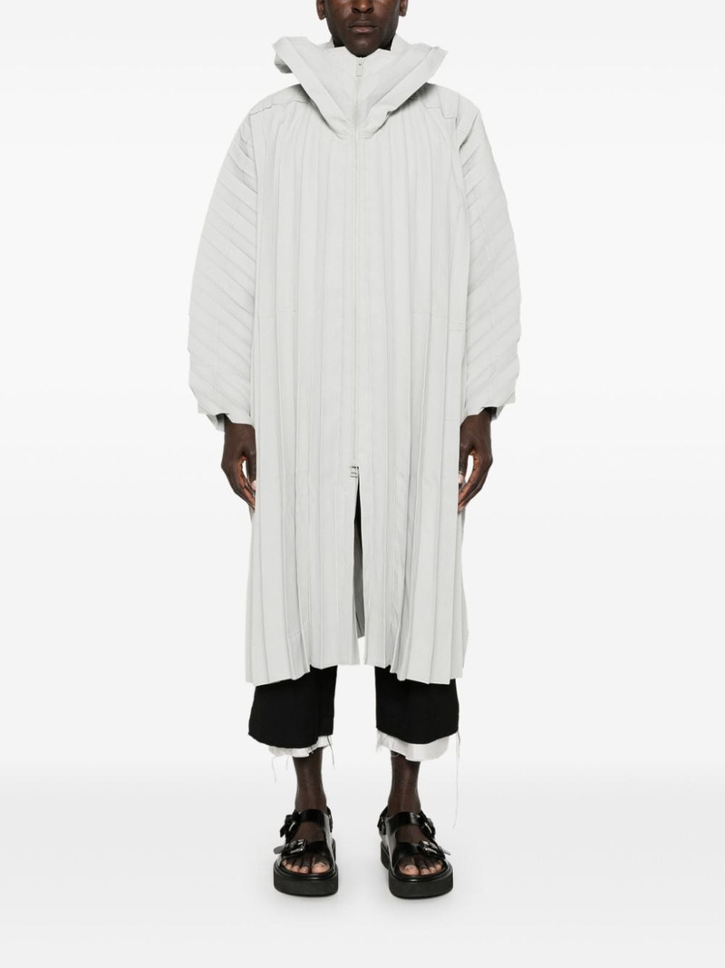 ISSEY MIYAKE Edge pleated long coat outlook