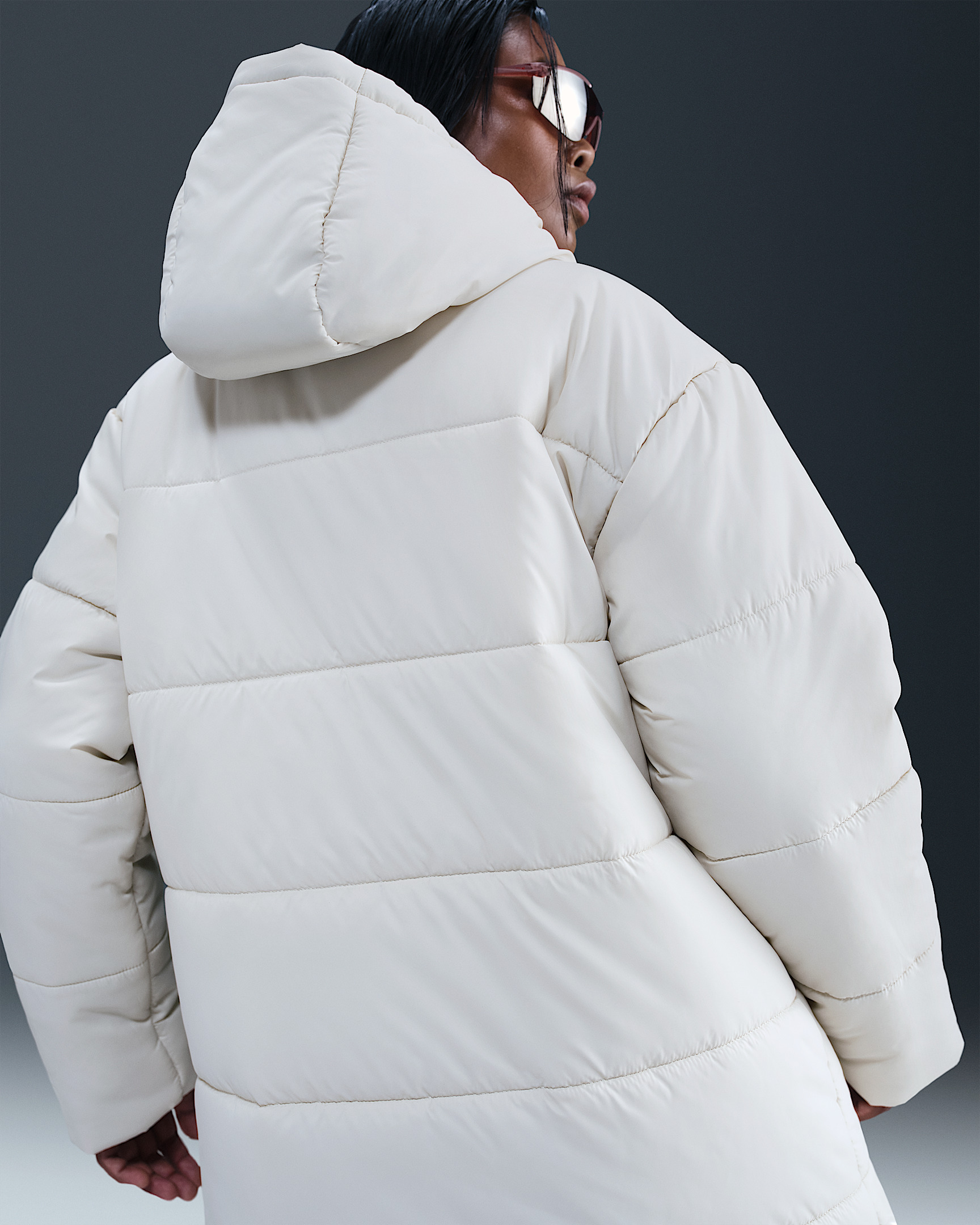 Nike Sportswear Classic Women's Therma-FIT Loose Hooded Parka - 2