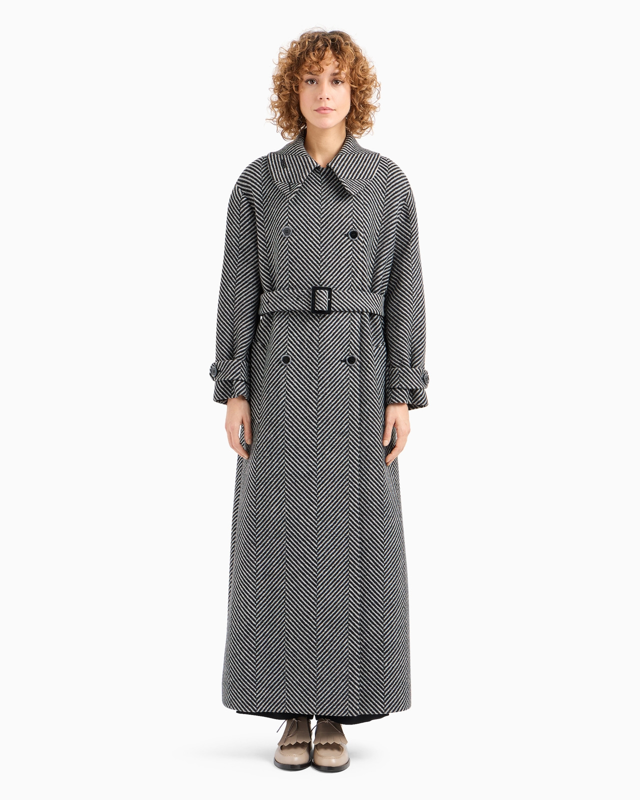 Long, double-breasted coat in a virgin wool blend with two-tone oversize-chevron motif - 2
