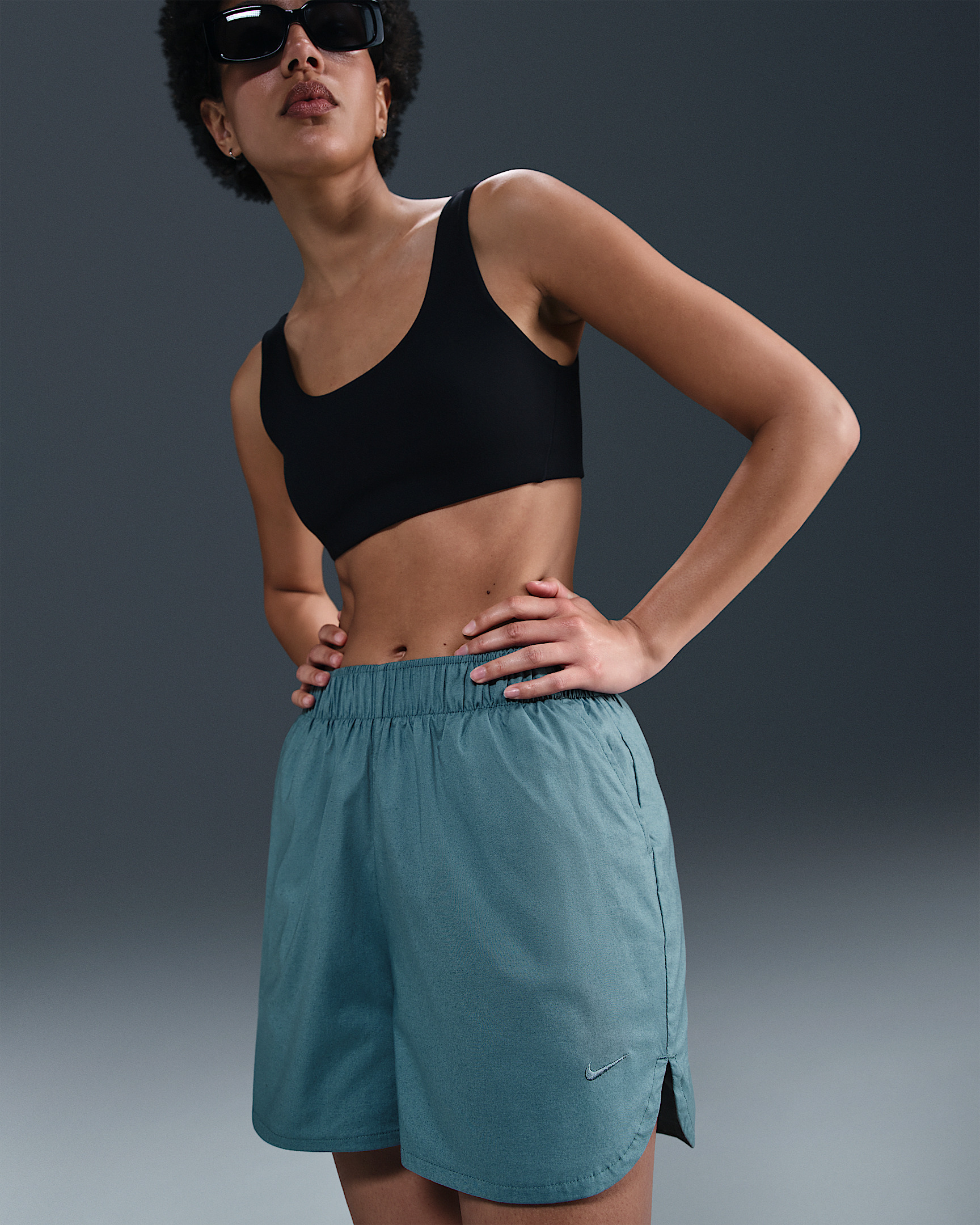 Nike Sportswear Chill Poplin Women's Mid-Rise 5" Shorts - 2