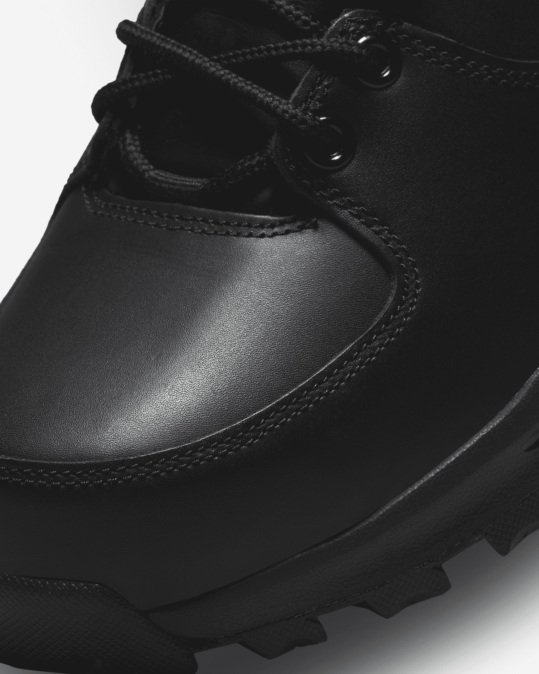 Nike Men's Manoa Leather Boots - 7