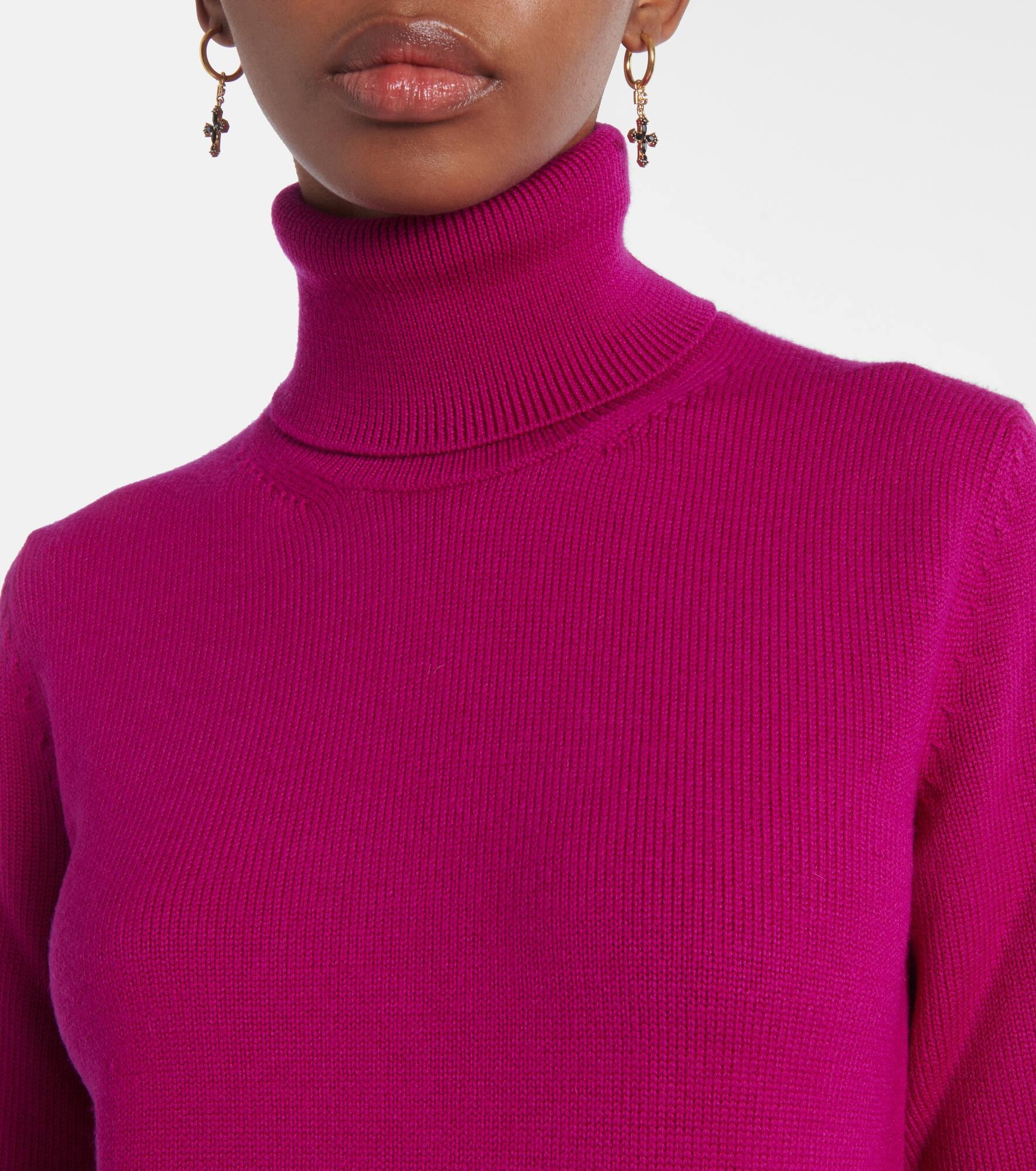 Wool turtleneck sweater - 4