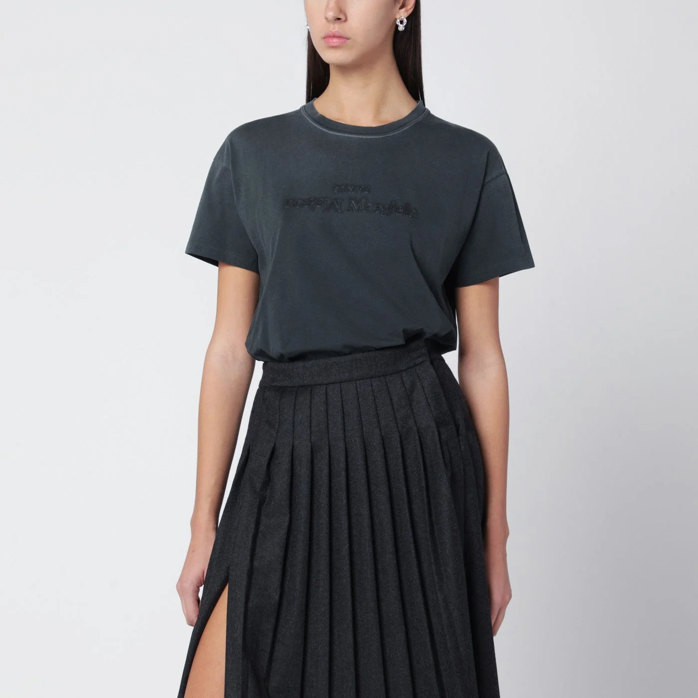 Black washed-out cotton T-shirt with reverse logo - 1