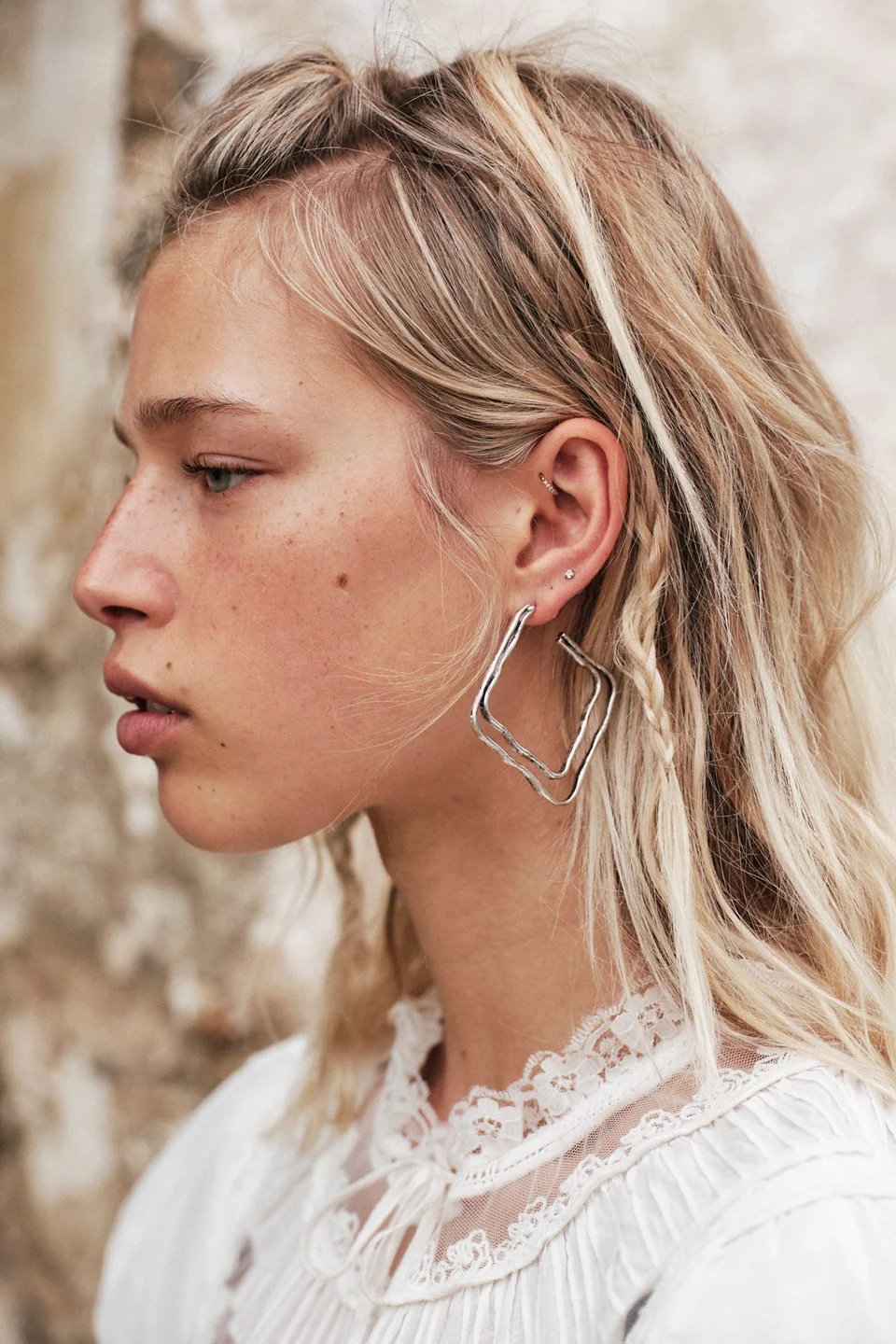 Shelby Square Hoops - 1