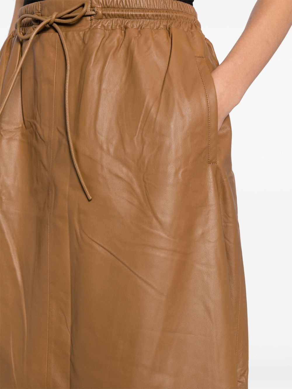 elasticated-waistband leather skirt - 5