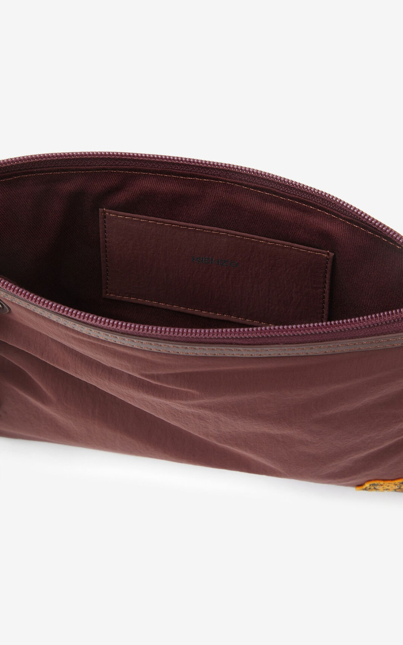 Tiger Crest bag with strap 3