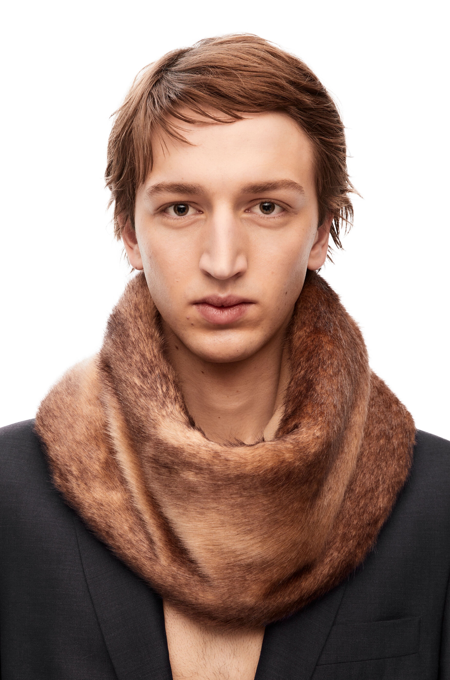 Collar in fake fur - 2
