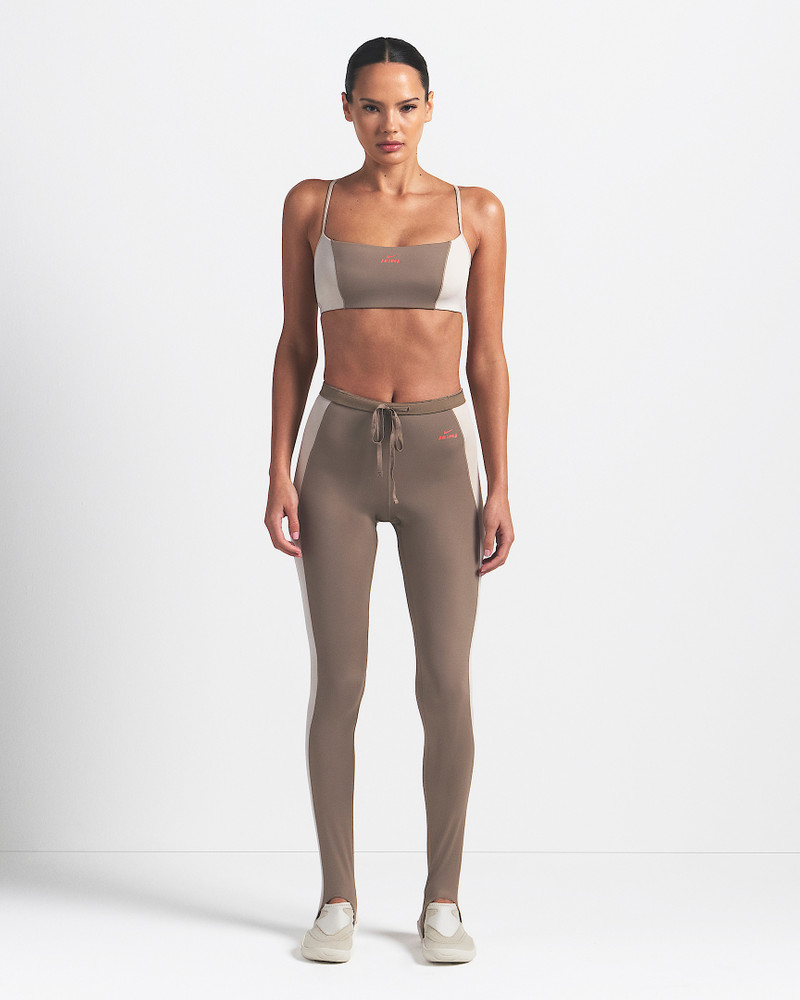NikeSKIMS Shine Women's Micro-Scoop Bra 4