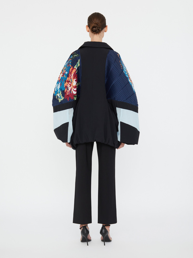 Hibiscus 2 Way Pleated Spray Jacket 7