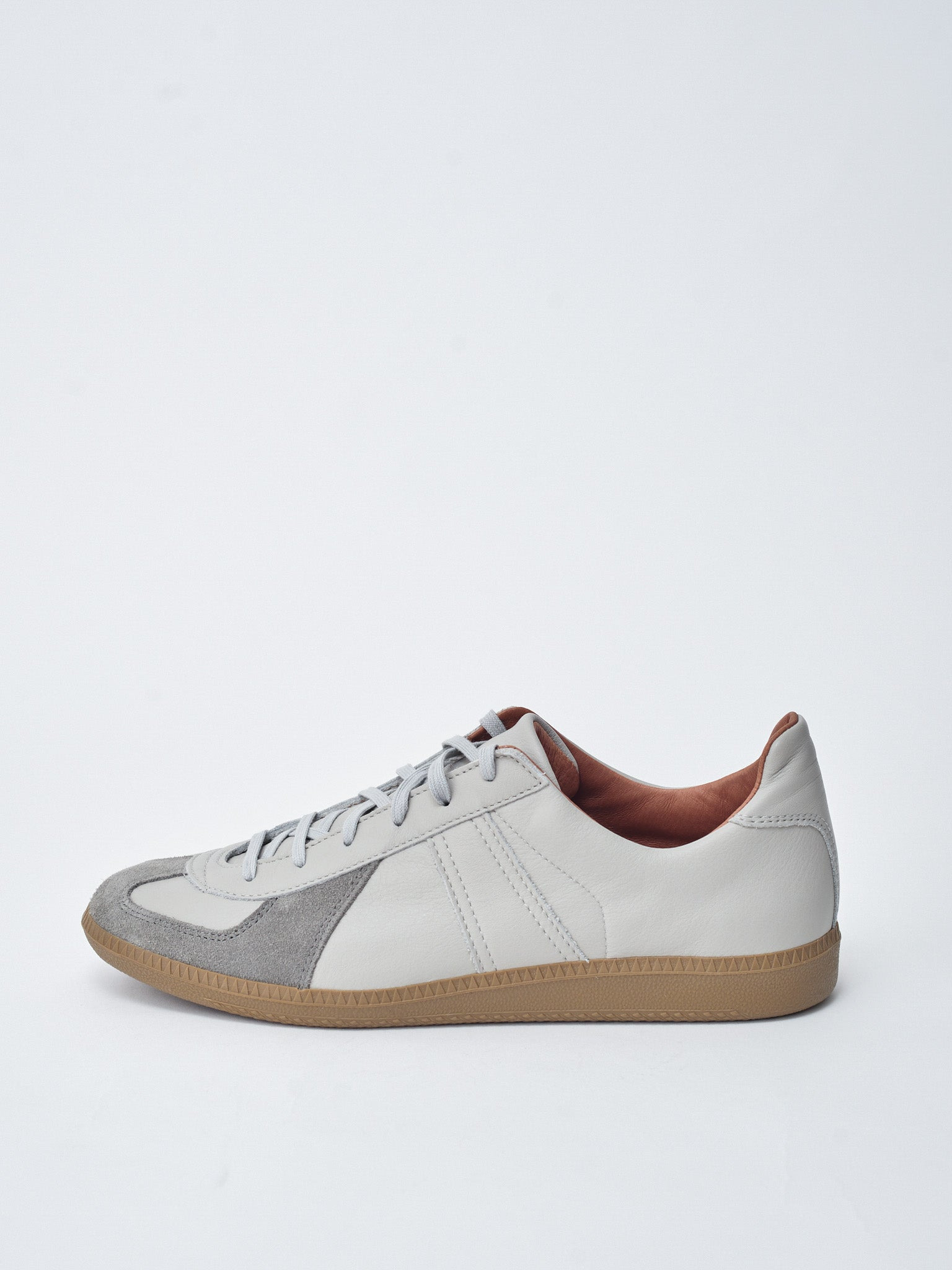 1700L German Military Trainer - Light Gray - 4