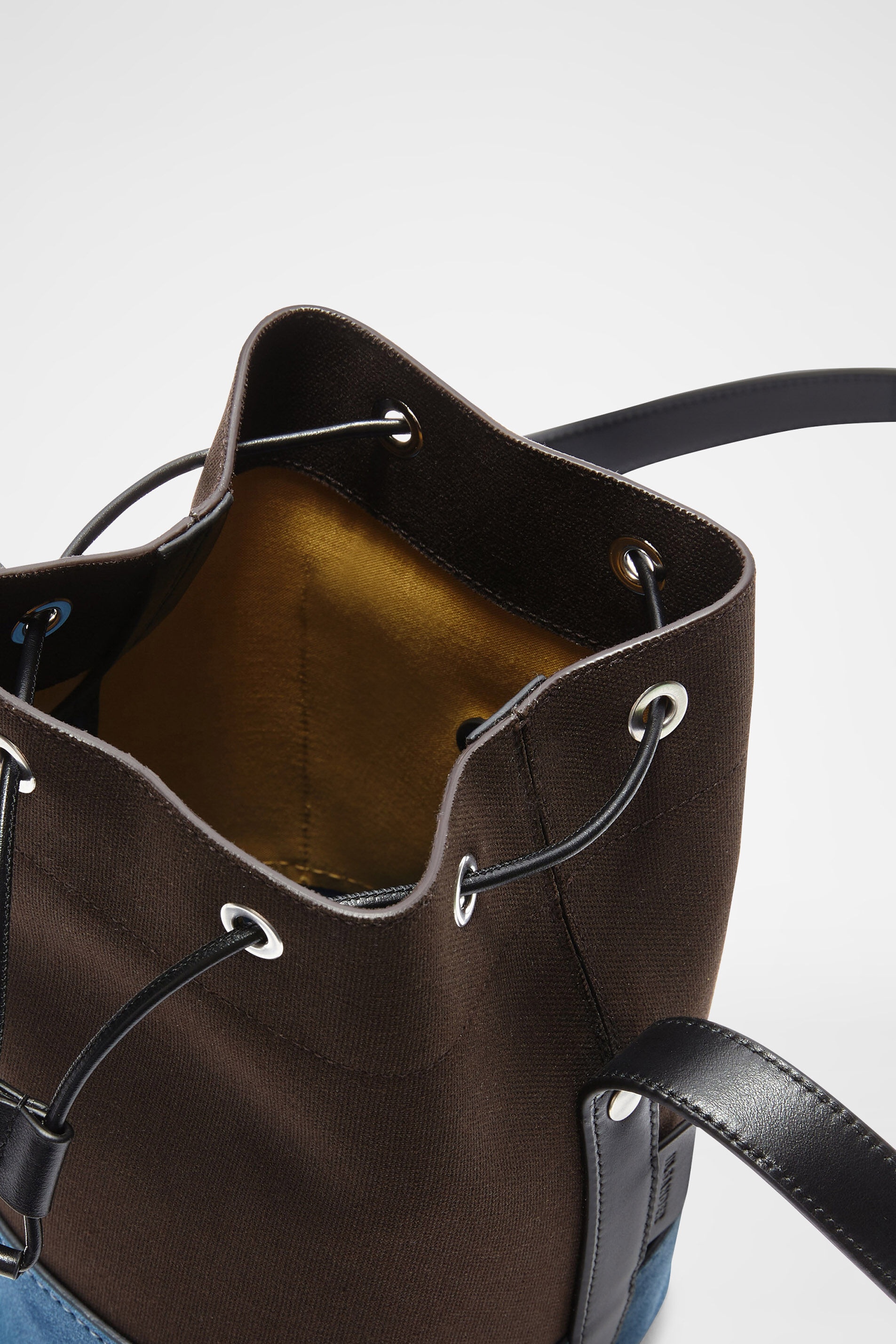 Base Drawstring Crossbody - 3