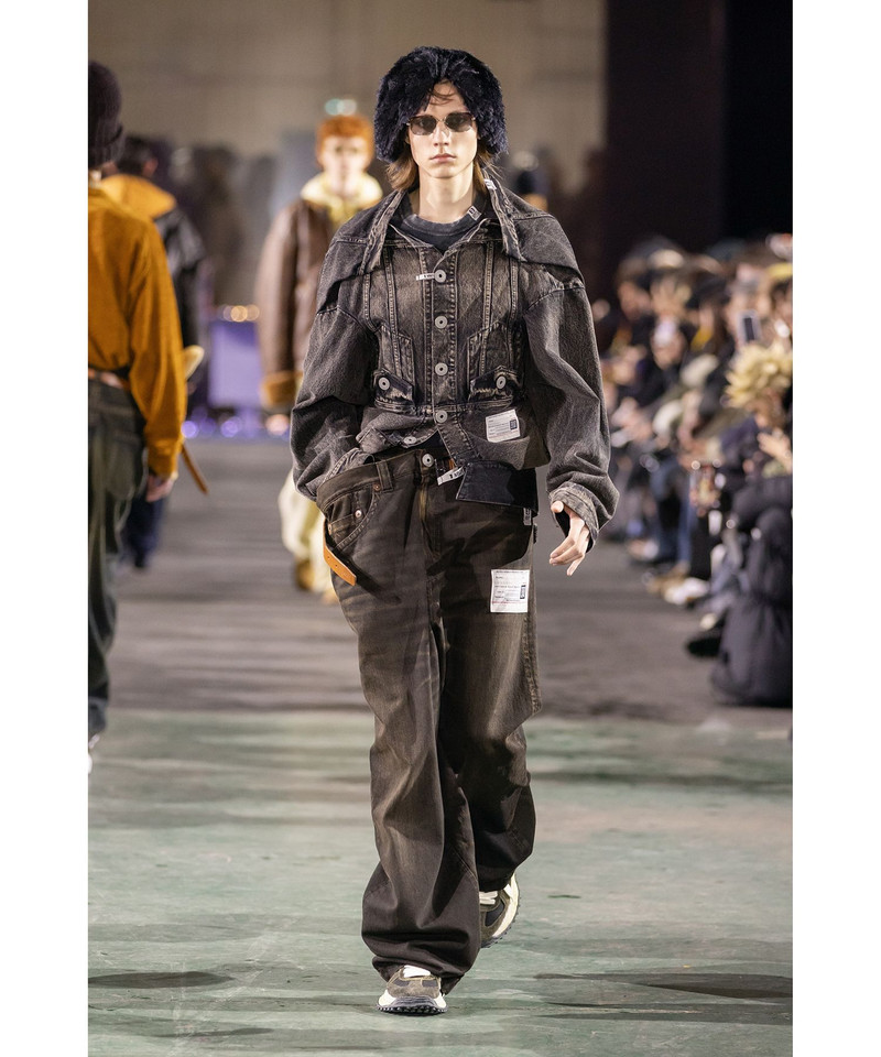 Huge Layered Denim Pants 25