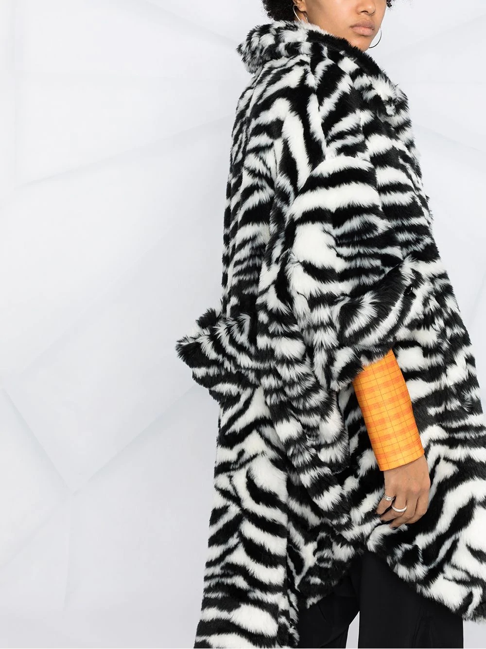 oversized zebra high-low coat - 3