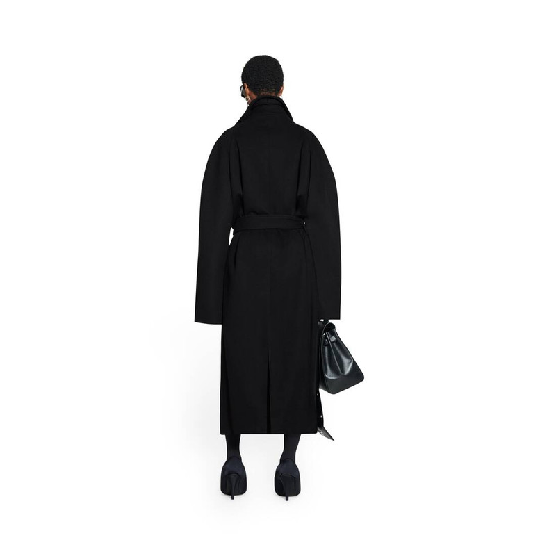 Men's Raglan Coat in Black 4