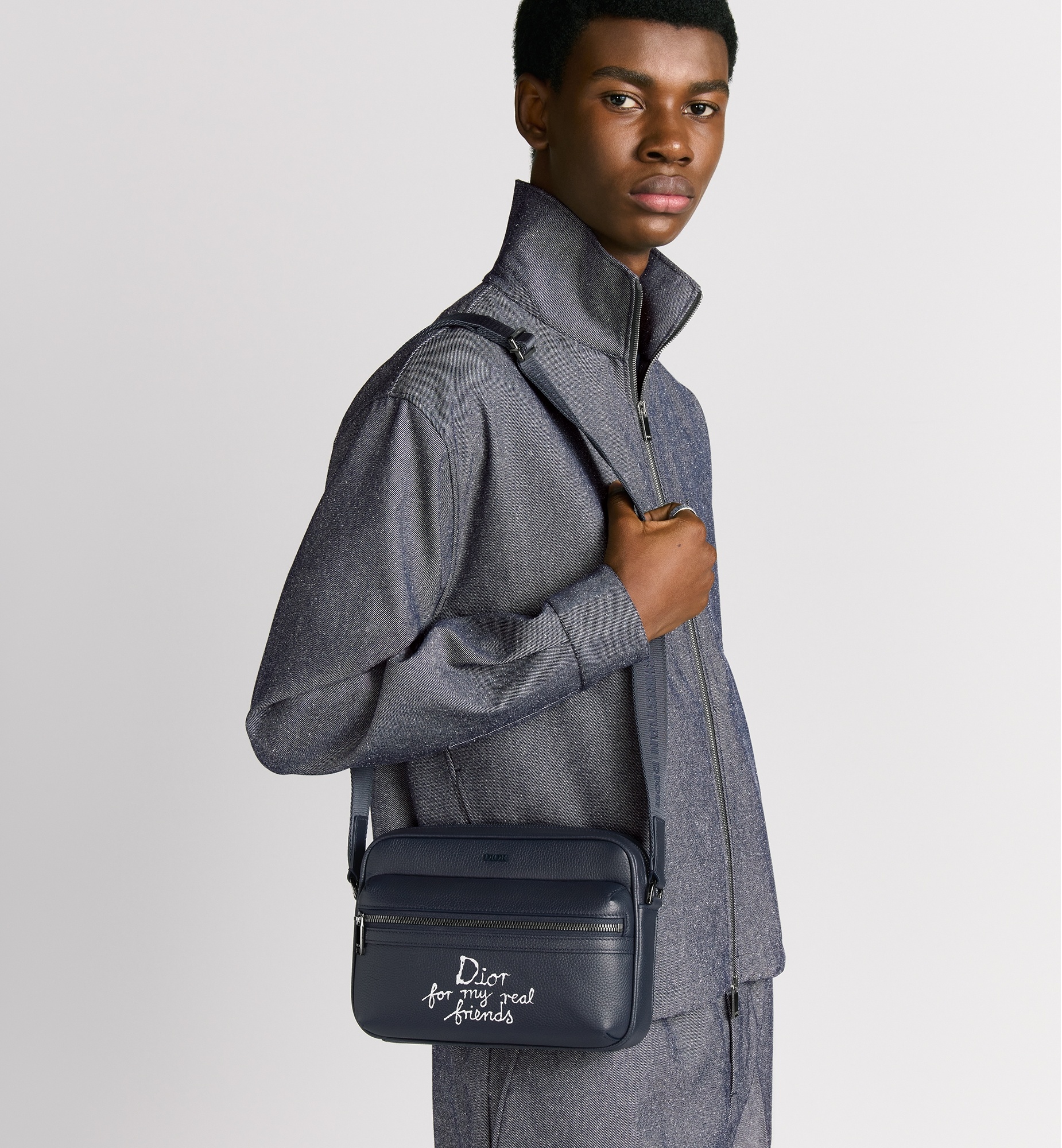 Dior☆DIOR AND HYLTON NEL ライダー 2.0 ベルトバッグ Dior DIOR AND HYLTON NEL Rider 2.0 Zipped Messenger Bag