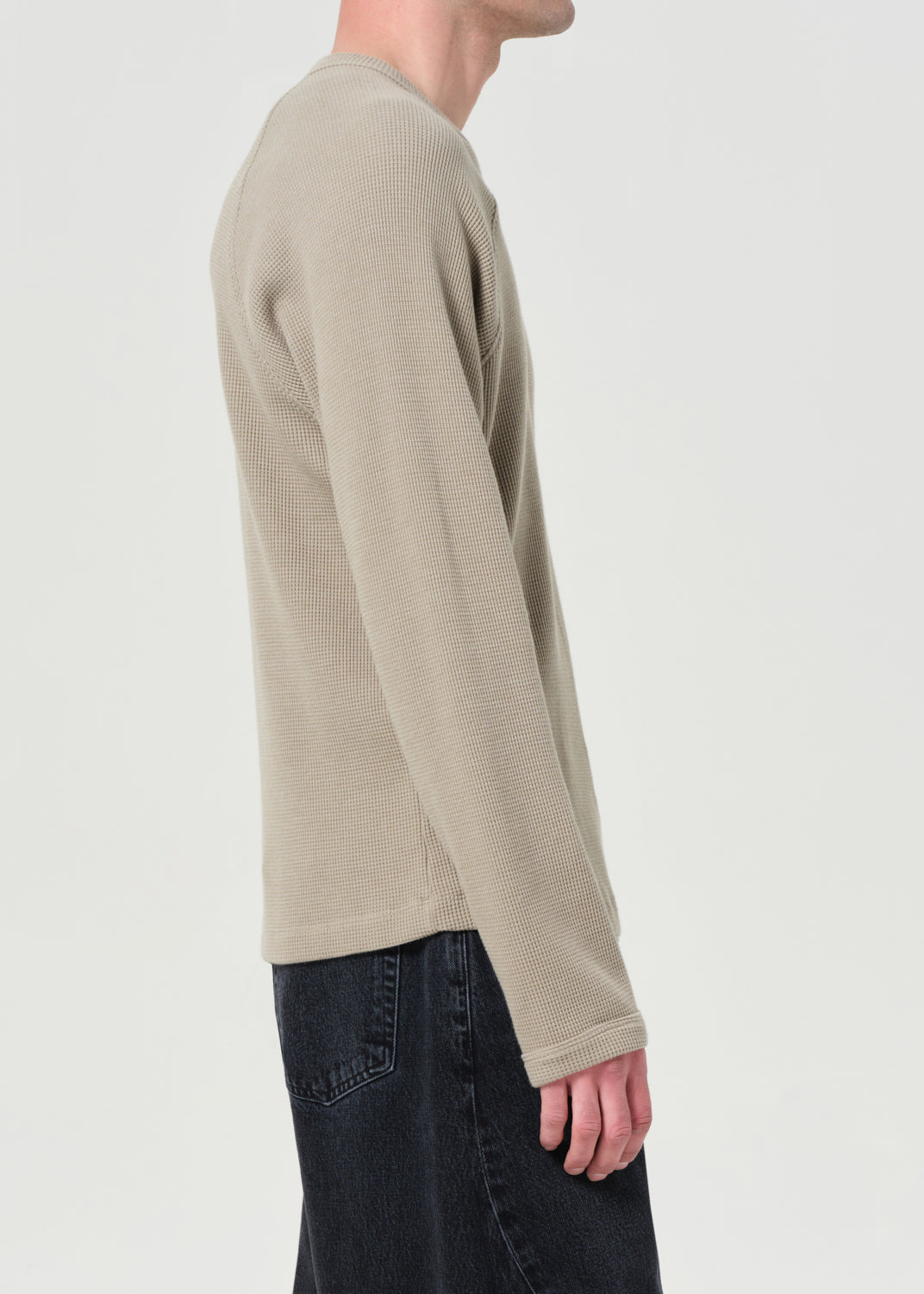 PAYSON WAFFLE TEE IN WICKER - 4