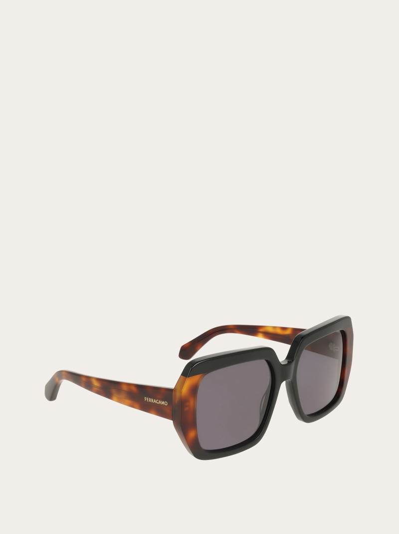 FERRAGAMO Sunglasses outlook