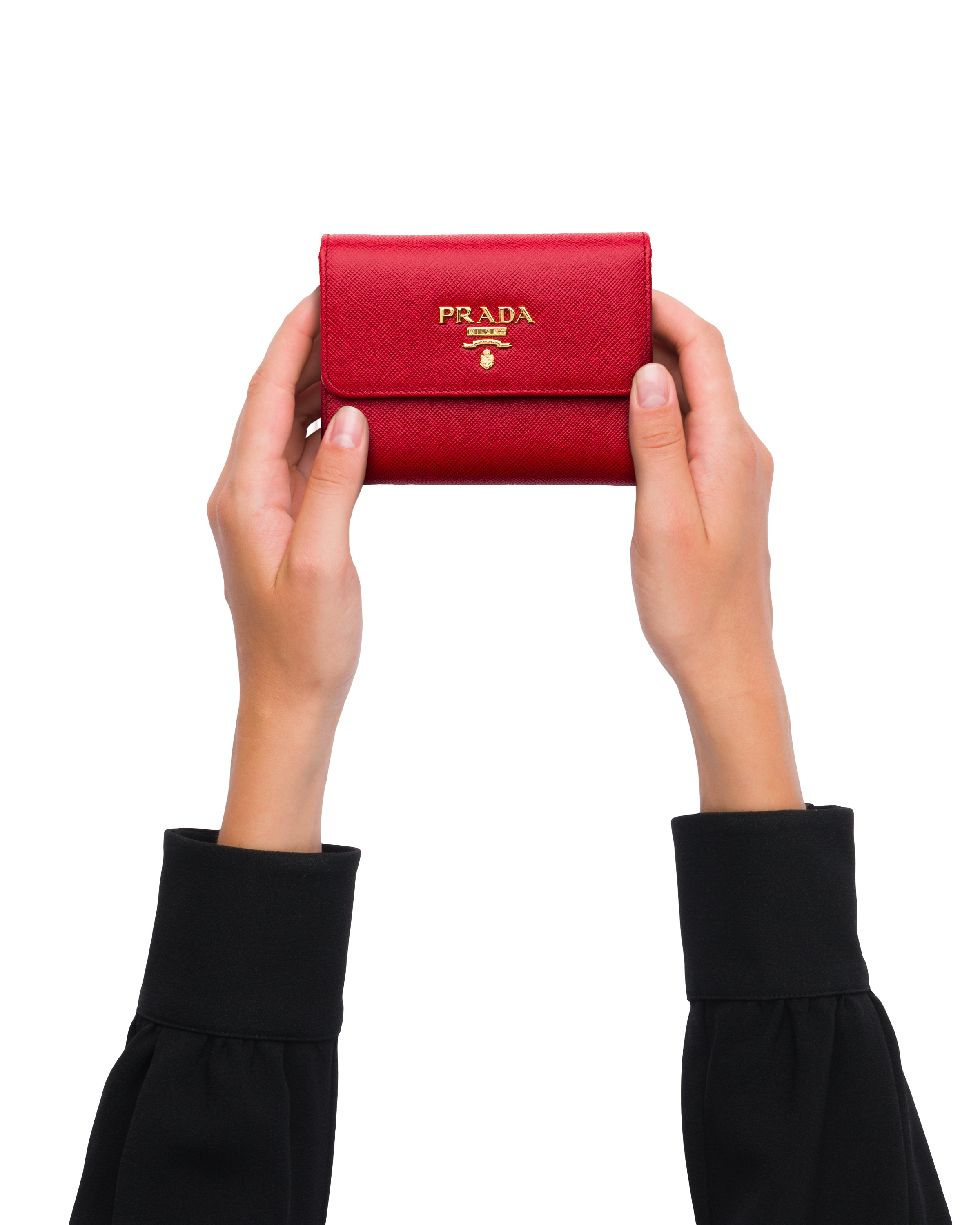 ★PRADA★ 25SS (1MH021 QWA F068Z) Women’s Saffiano Half Wal Fiery Red Large Saffiano Leather Wallet | PRADA