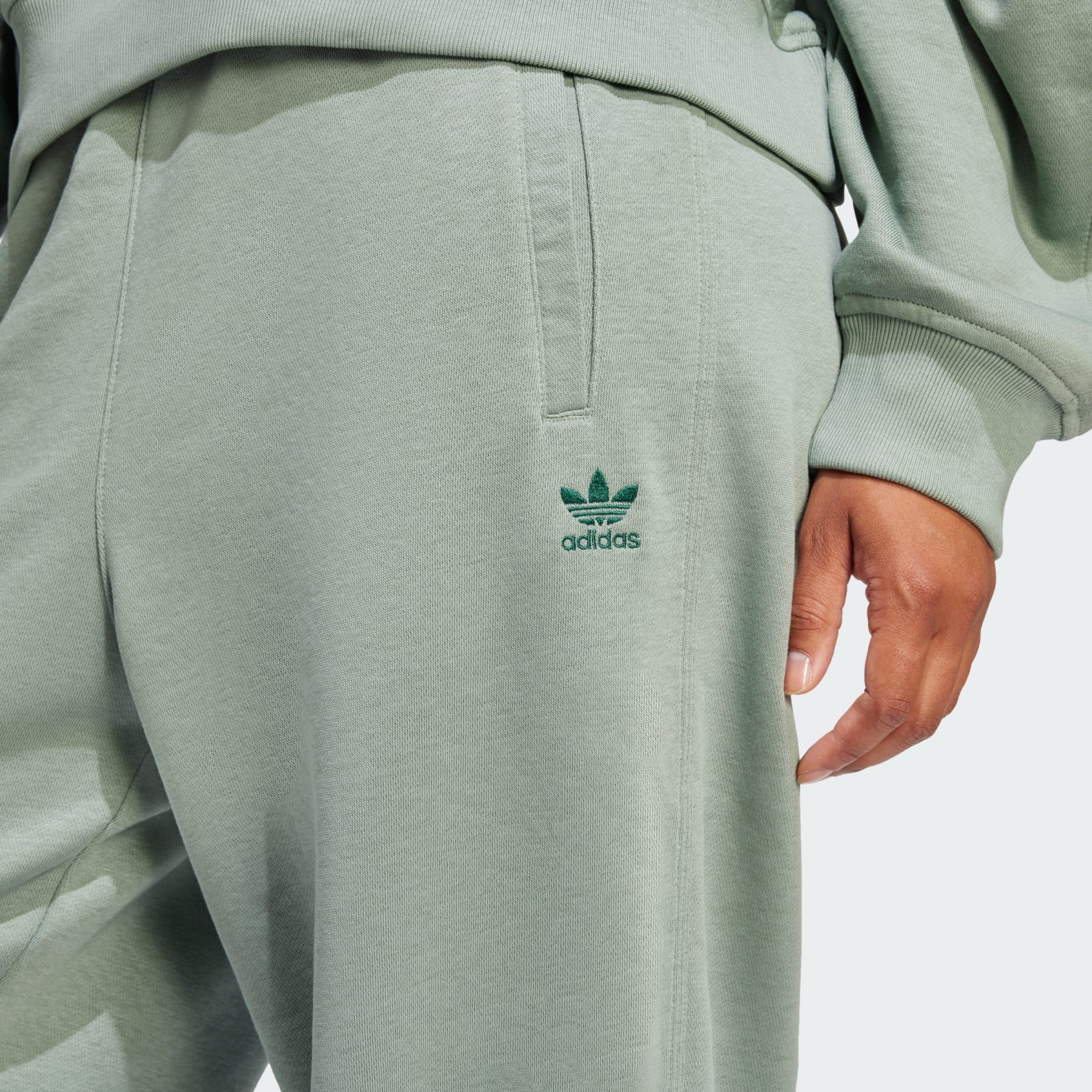 Essentials Fleece Loose Joggers - 5