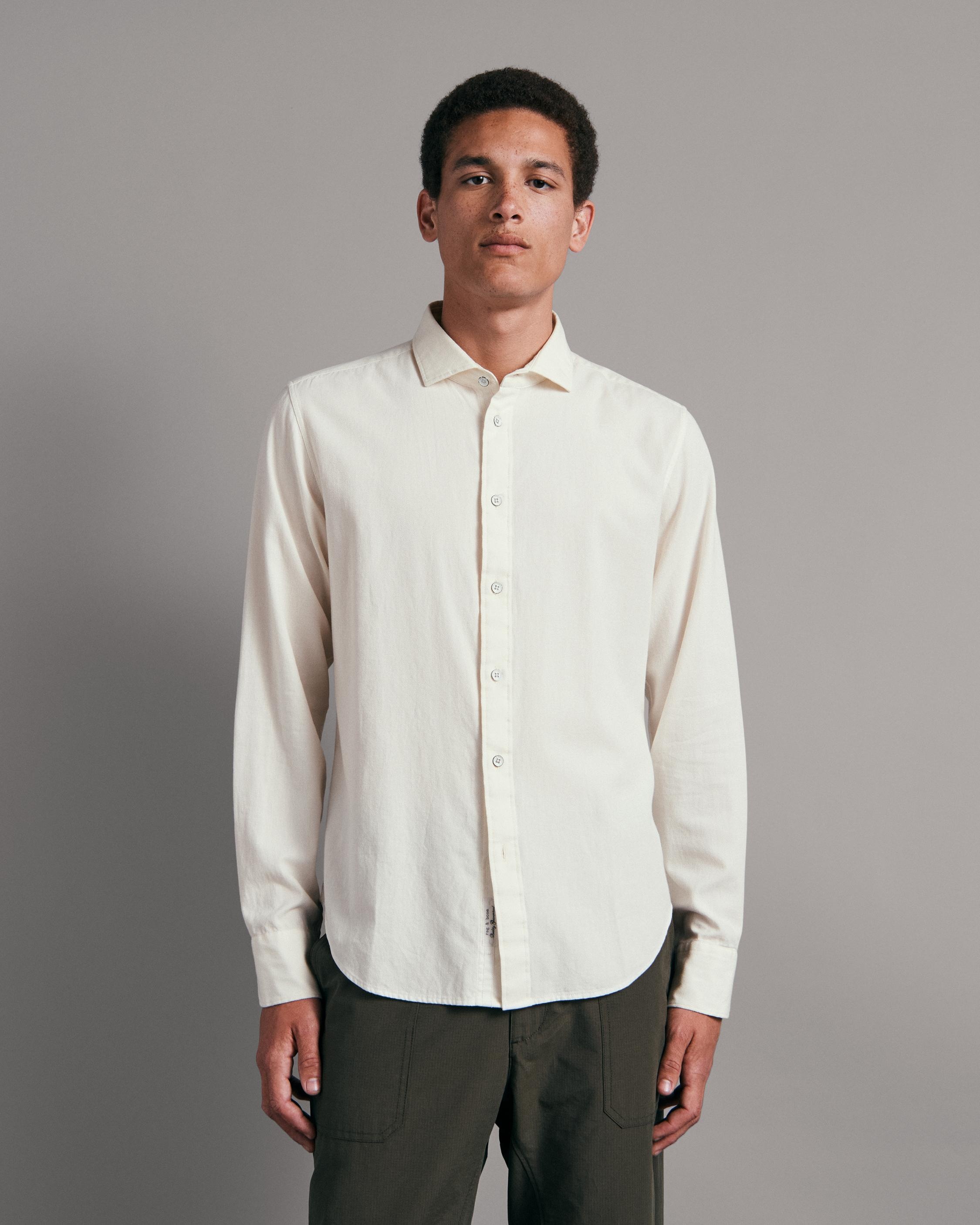 Dobby Cotton Pursuit 365 Shirt
Slim Fit Button Down - 2