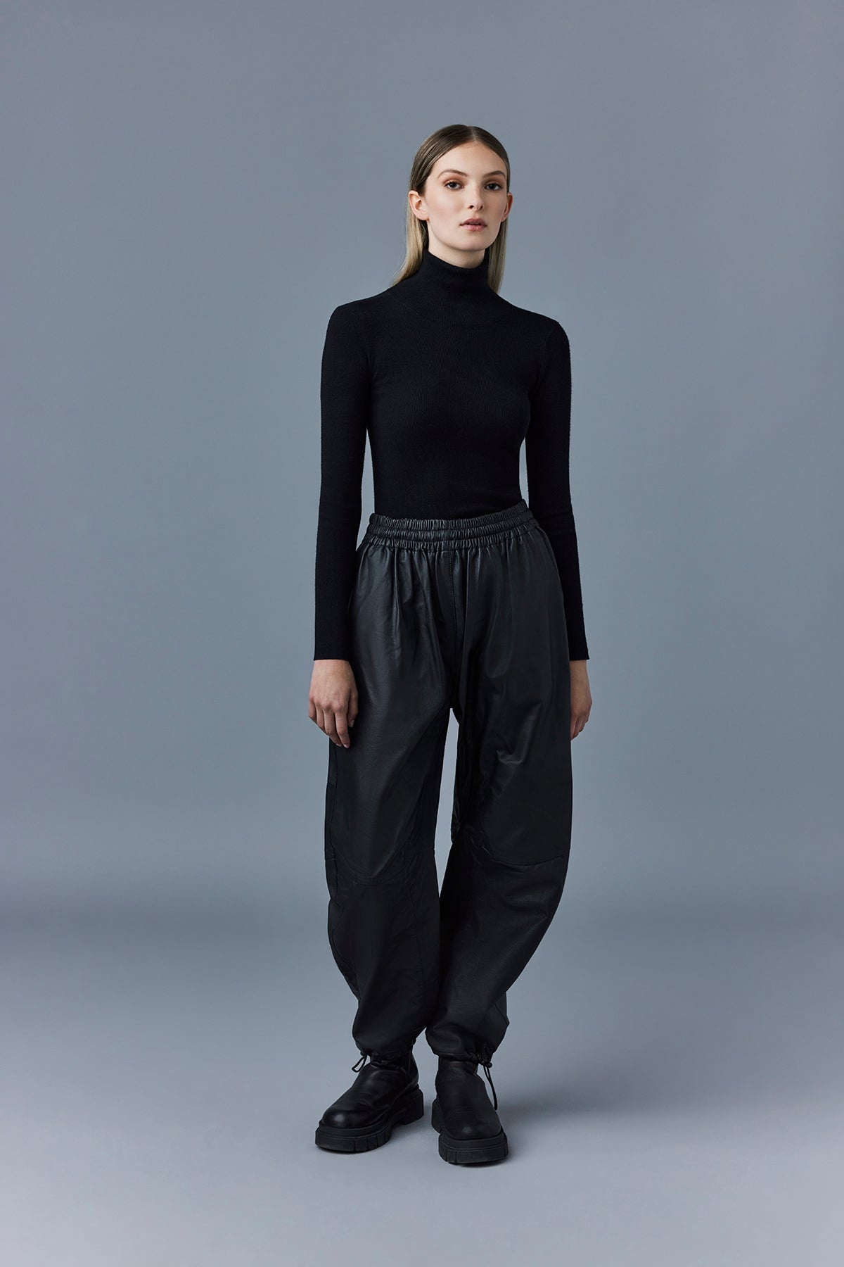 ILLONA Luxe calfskin Monochromatic Pants - 3